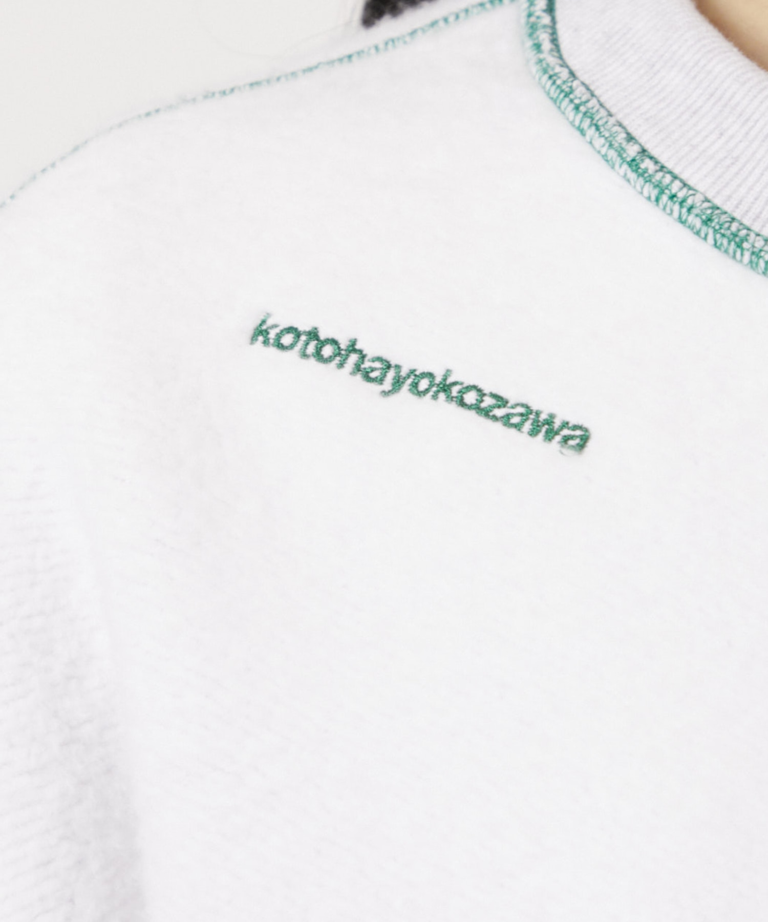 REVERSIBLE SLIT-NECK PULLOVER kotohayokozawa