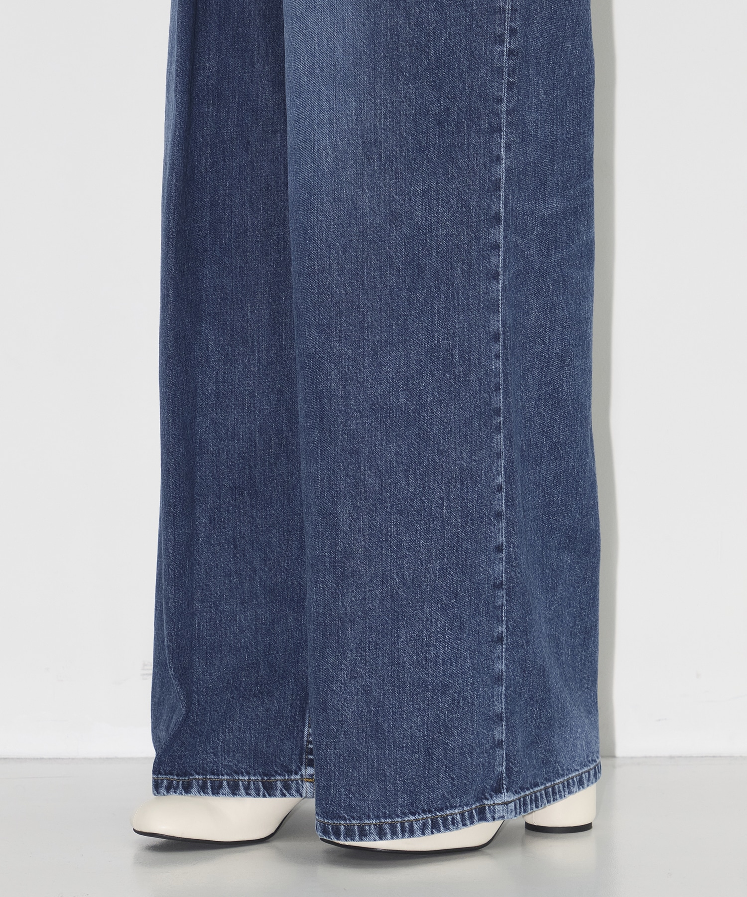 WASHED DENIM WIDE PANTS (SHORT LENGTH) JOHN LAWRENCE SULLIVAN