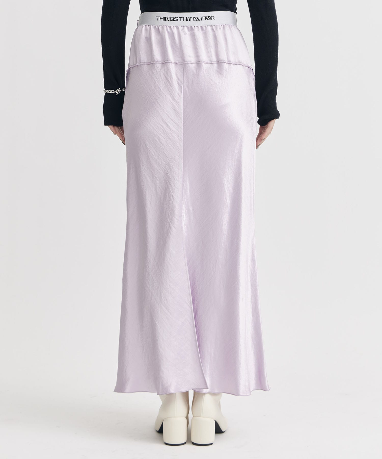 BACK SLIT ACETATE SATIN MAXI SKIRT THINGS THAT MATTER