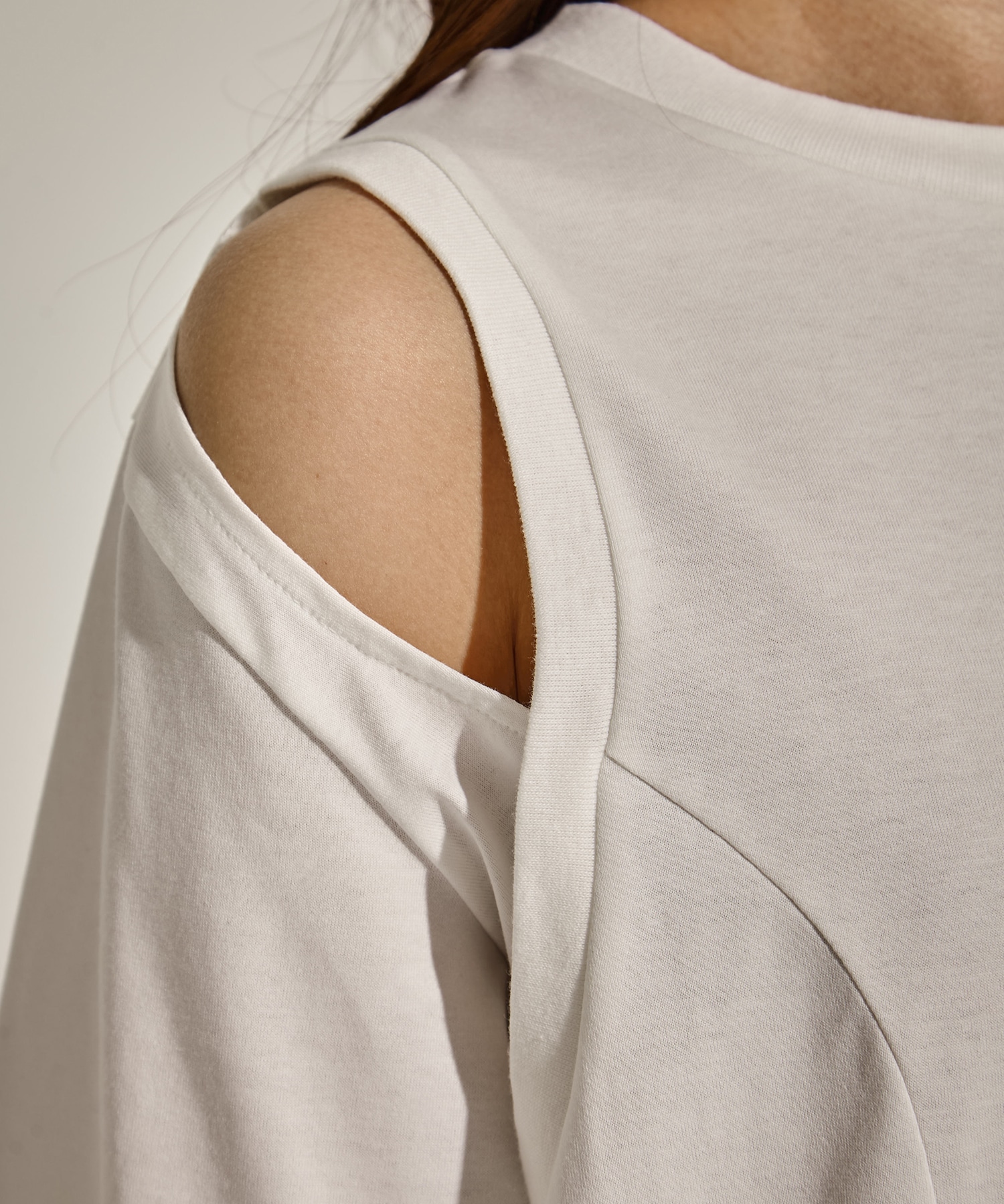 別注CUT OUT T-SHIRT CINOH
