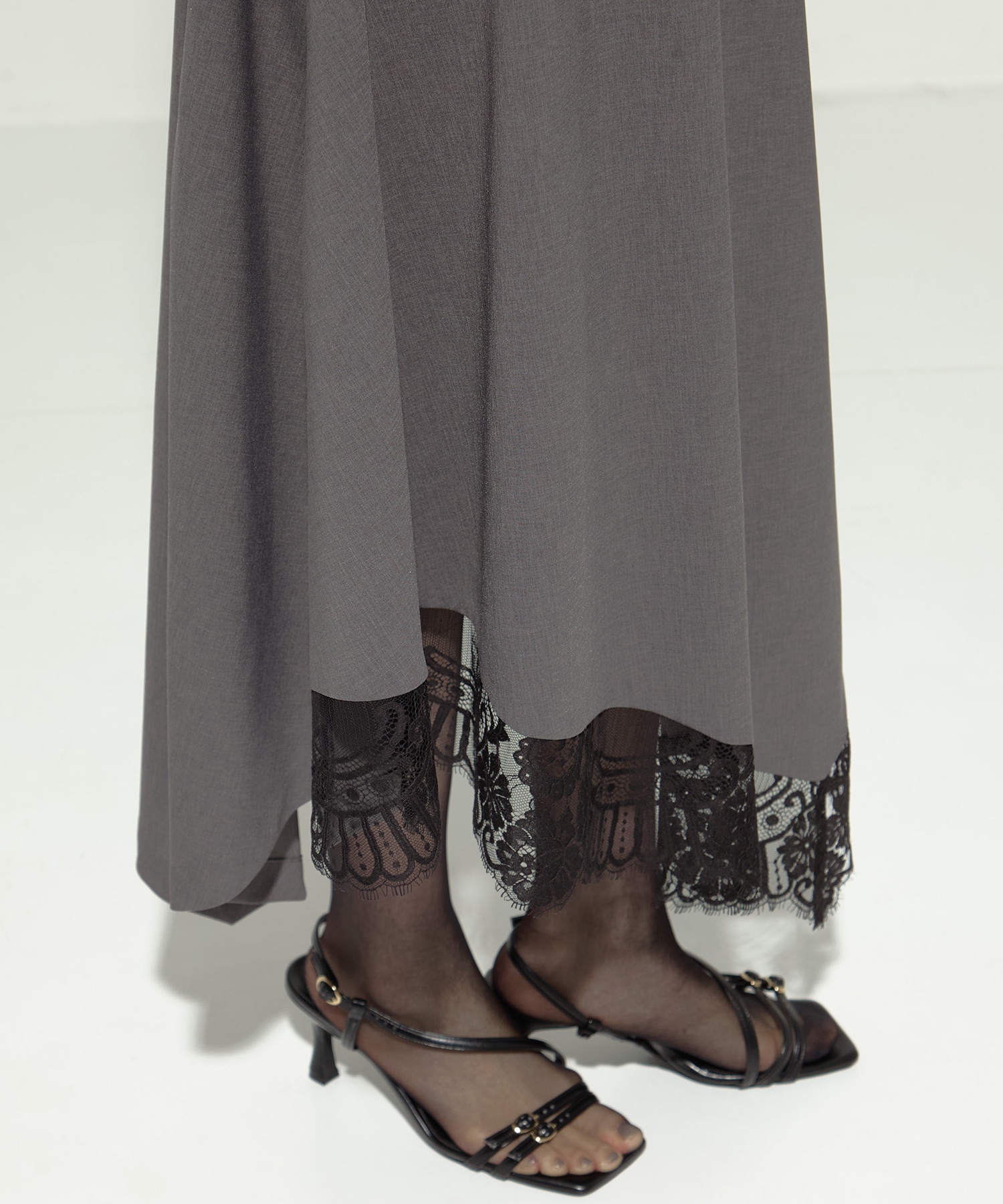 別注lace hem skirt AKANE UTSUNOMIYA