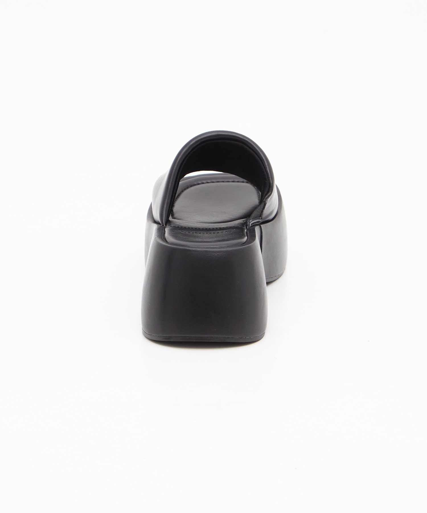 Soft Leather Padded Sandals STUDIOUS