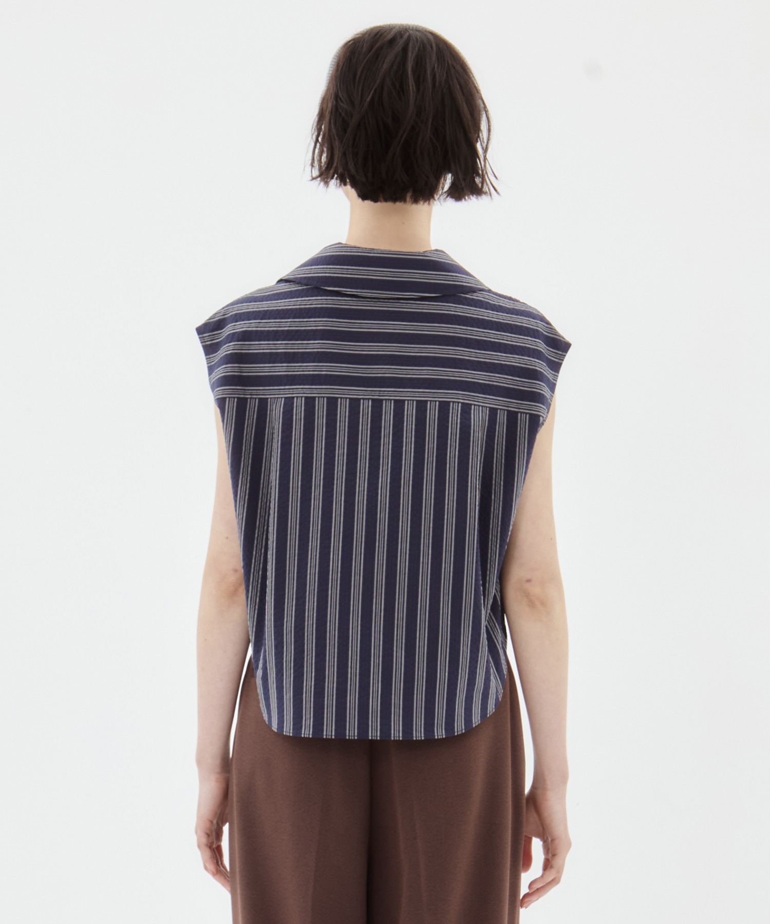Seersucker Sleeveless Shirt STUDIOUS