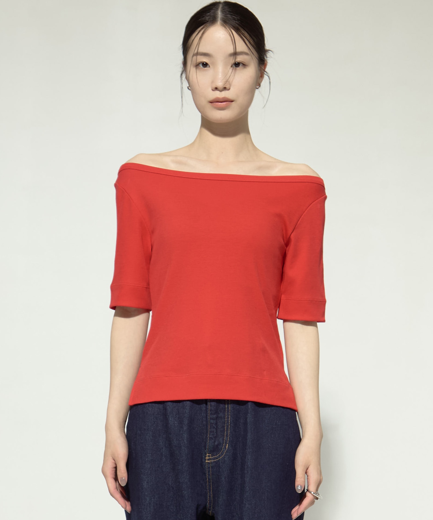 Luxury Smooth Boat Neck Tee STUDIOUS