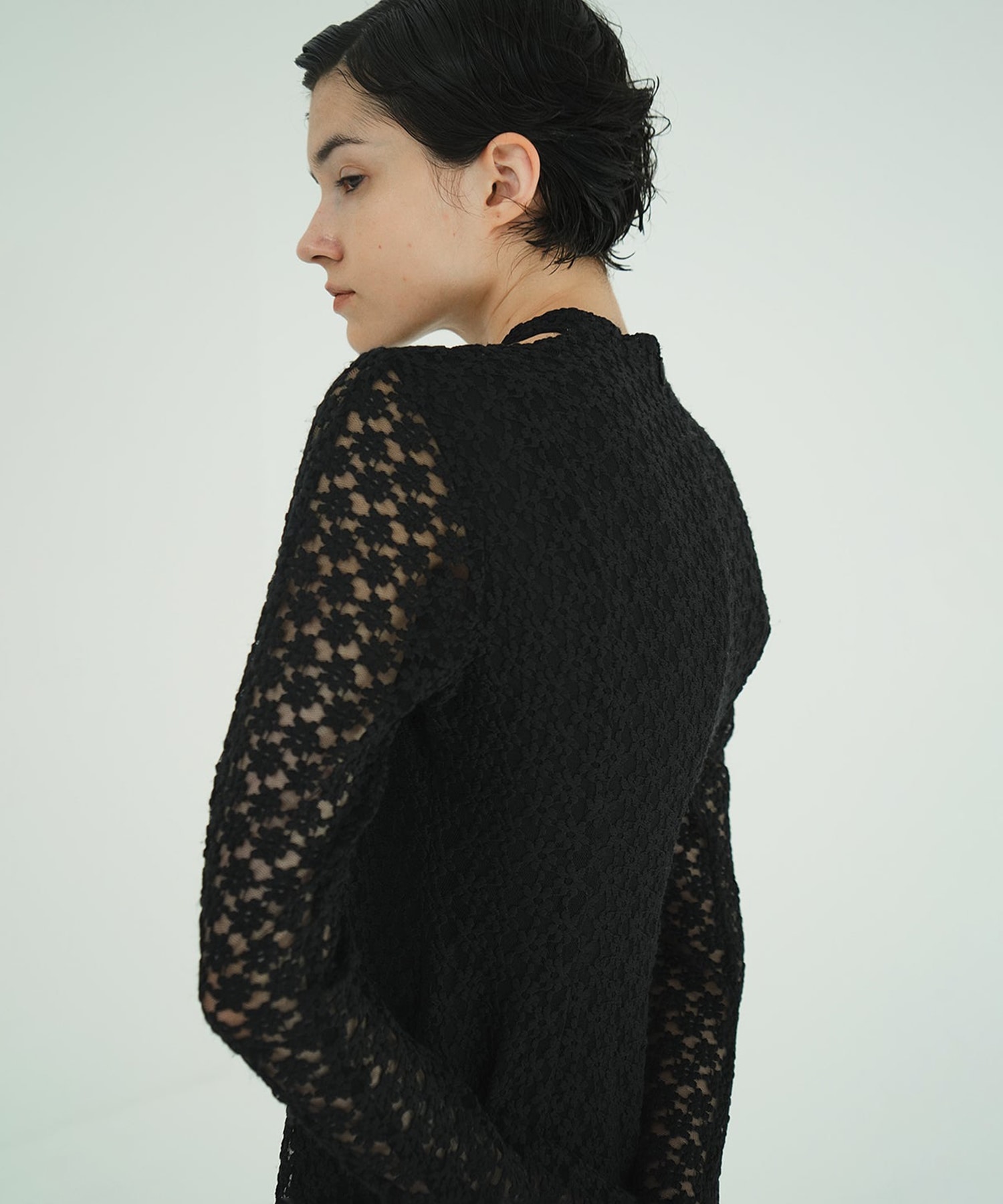 3D FLOWER LACE SLASH NECK ONEPIECE CLANE