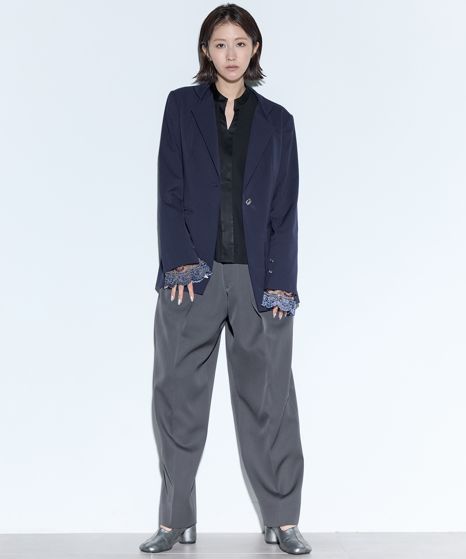 Tears flower lace tops MURRAL