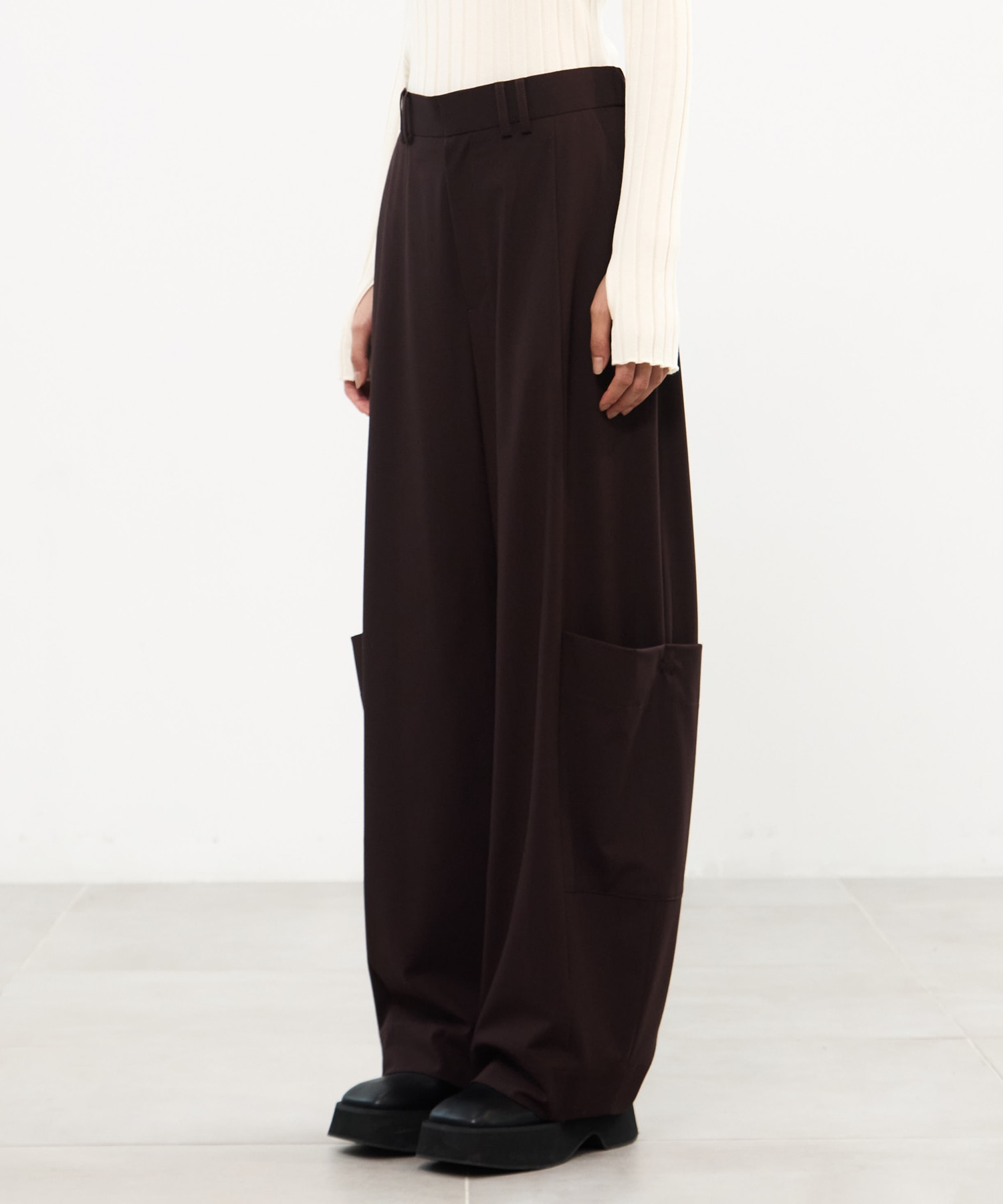Soft Barrel Leg Cargo Trousers 