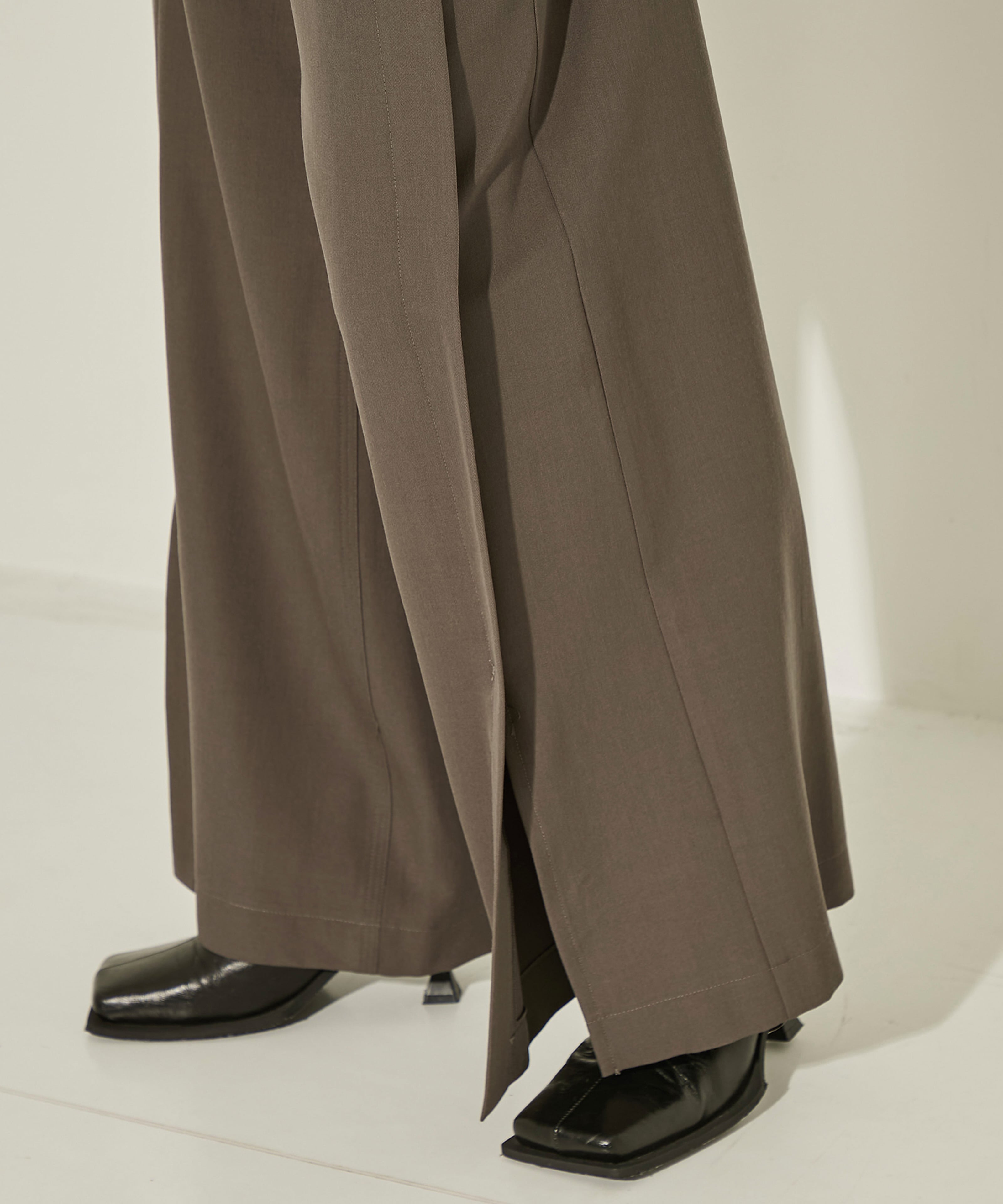 Front Slit Flare PNT UJOH