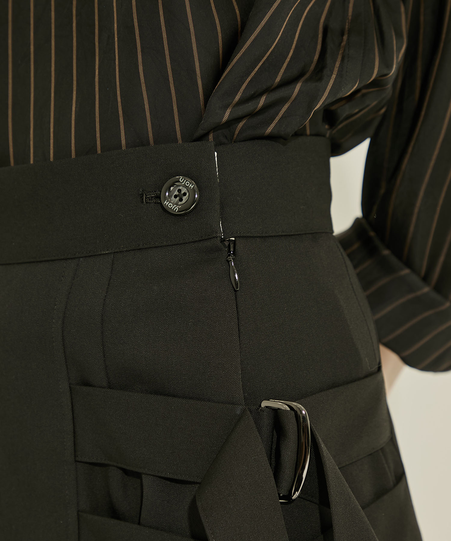 Double Belt Pleats SKT UJOH