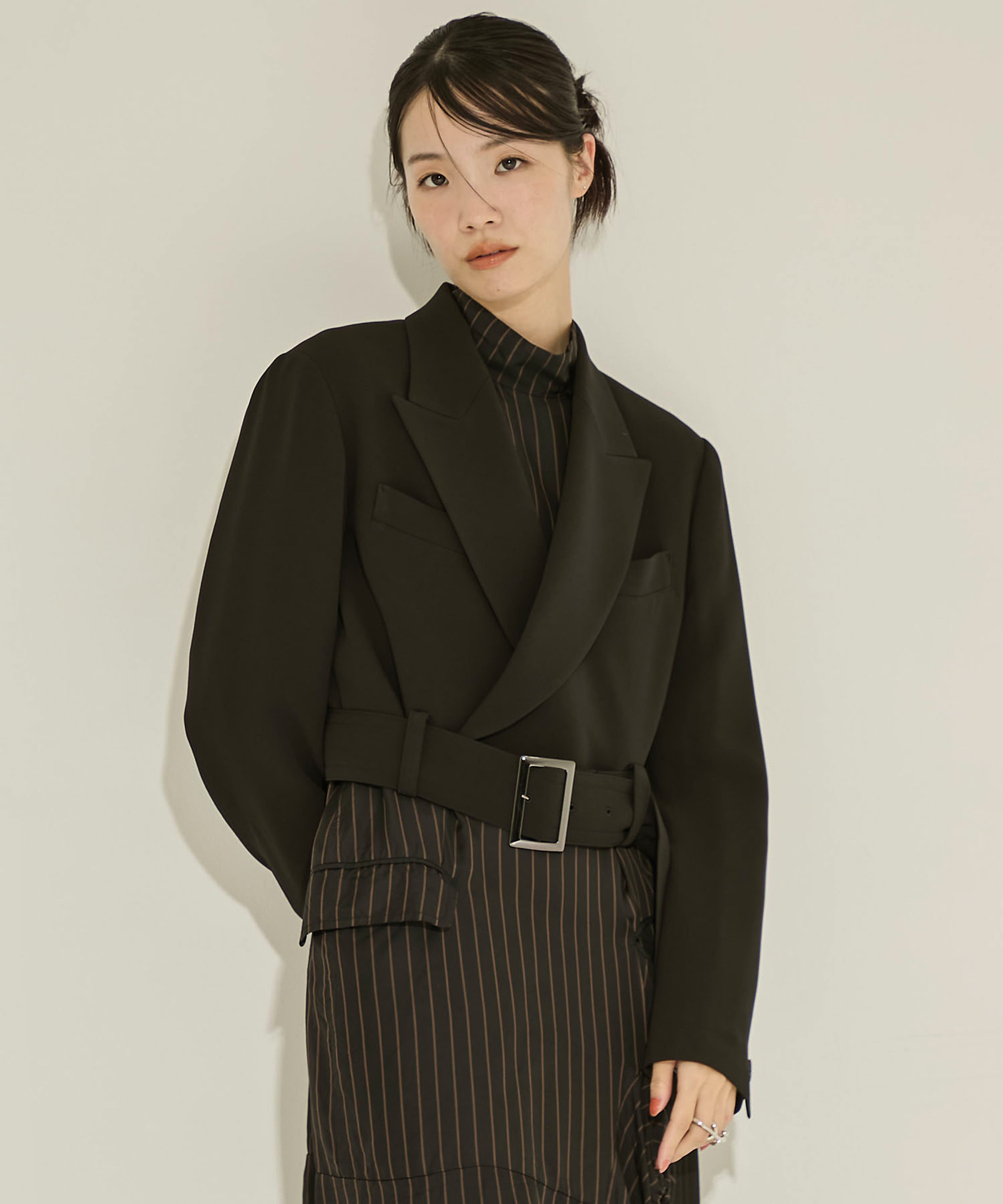 Cropped Belt JKT UJOH