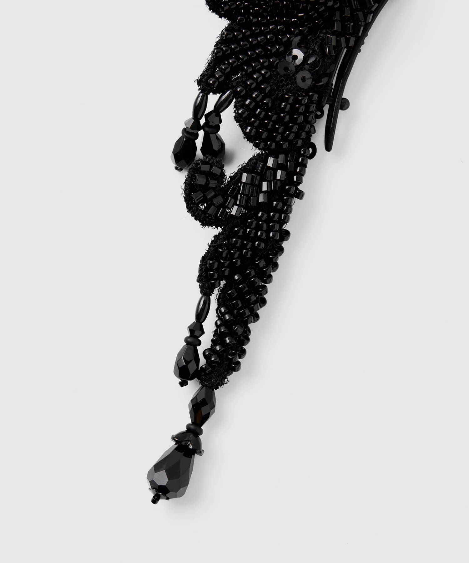 black drip down clip tanakadaisuke