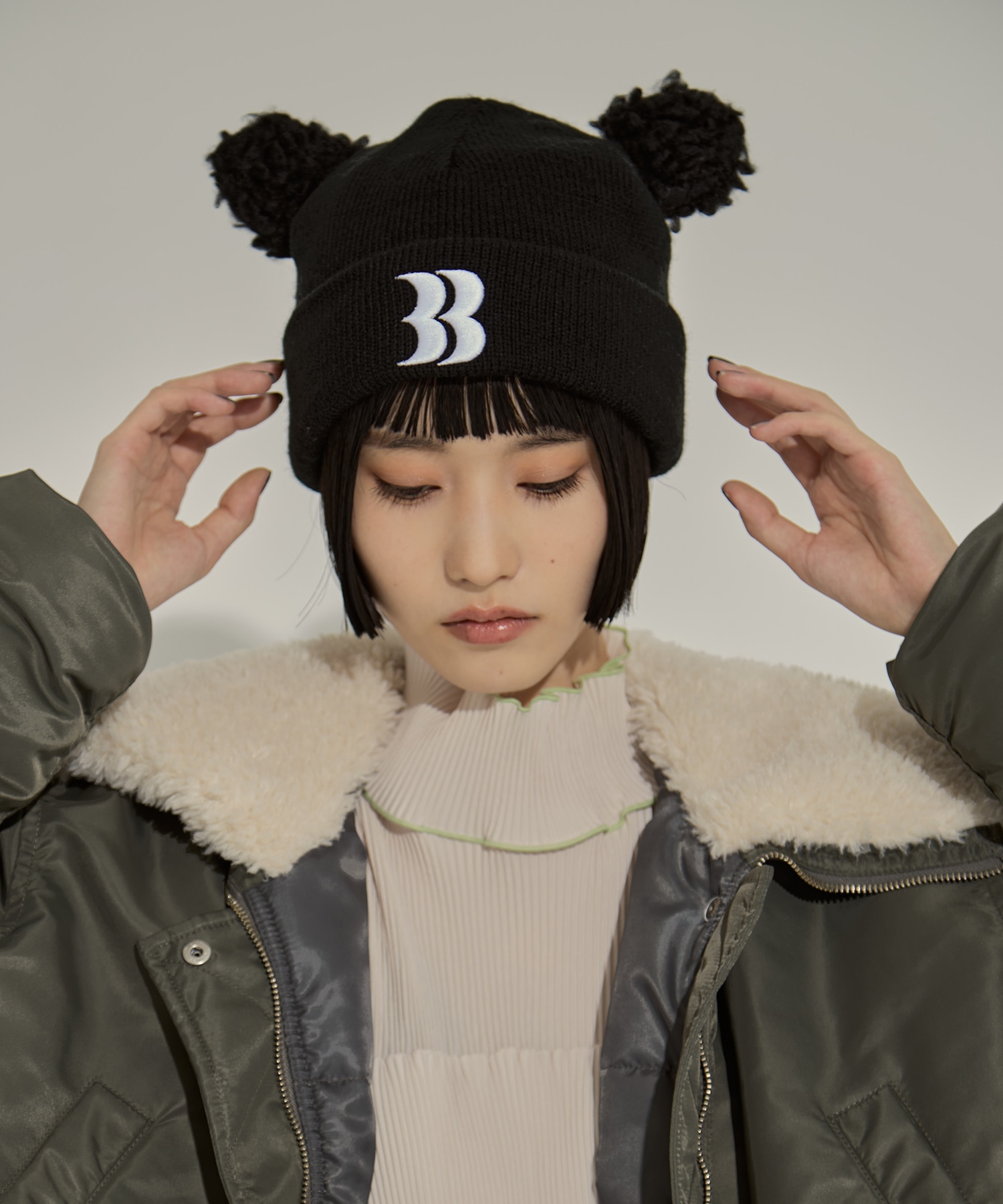 Bear ビーニー Basicks STUDIOUS 黒 Bear Beanie(S BLACK): BASICKS: WOMENS｜ STUDIOUS ONLINE公式通販サイト