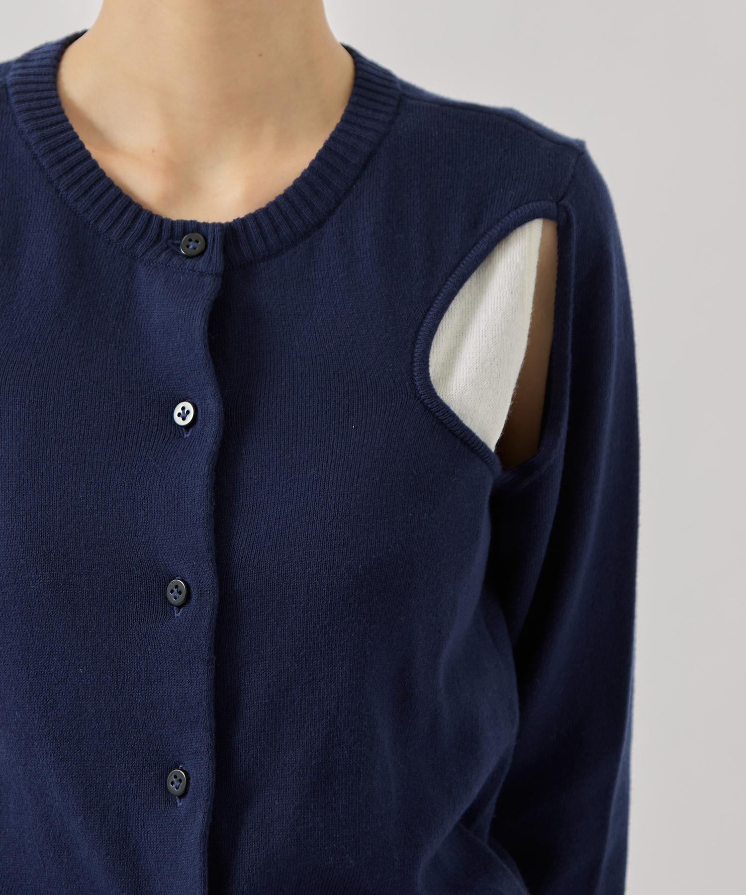 SAP-FK02-1001【肩開きニットカーディガン】 AKANE UTSUNOMIYA