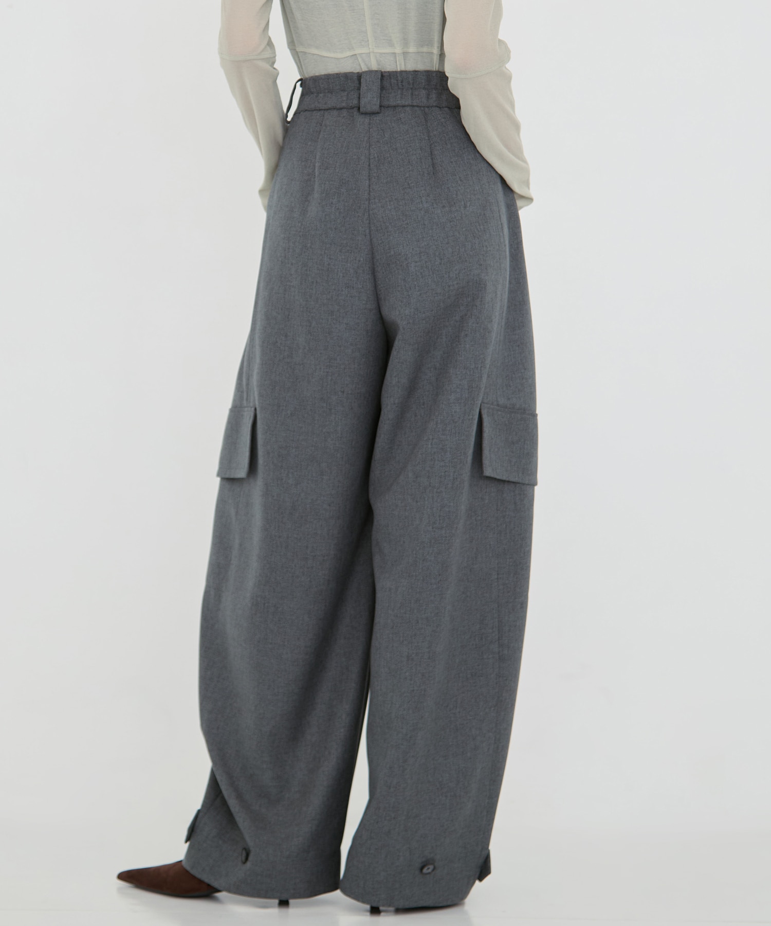 Barrel Leg Cargo Trousers STUDIOUS