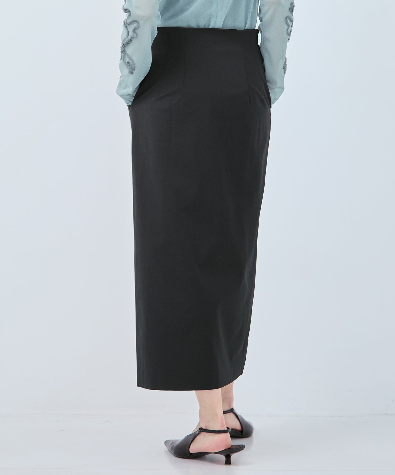 別注Cucurbita embroidered skirt MURRAL