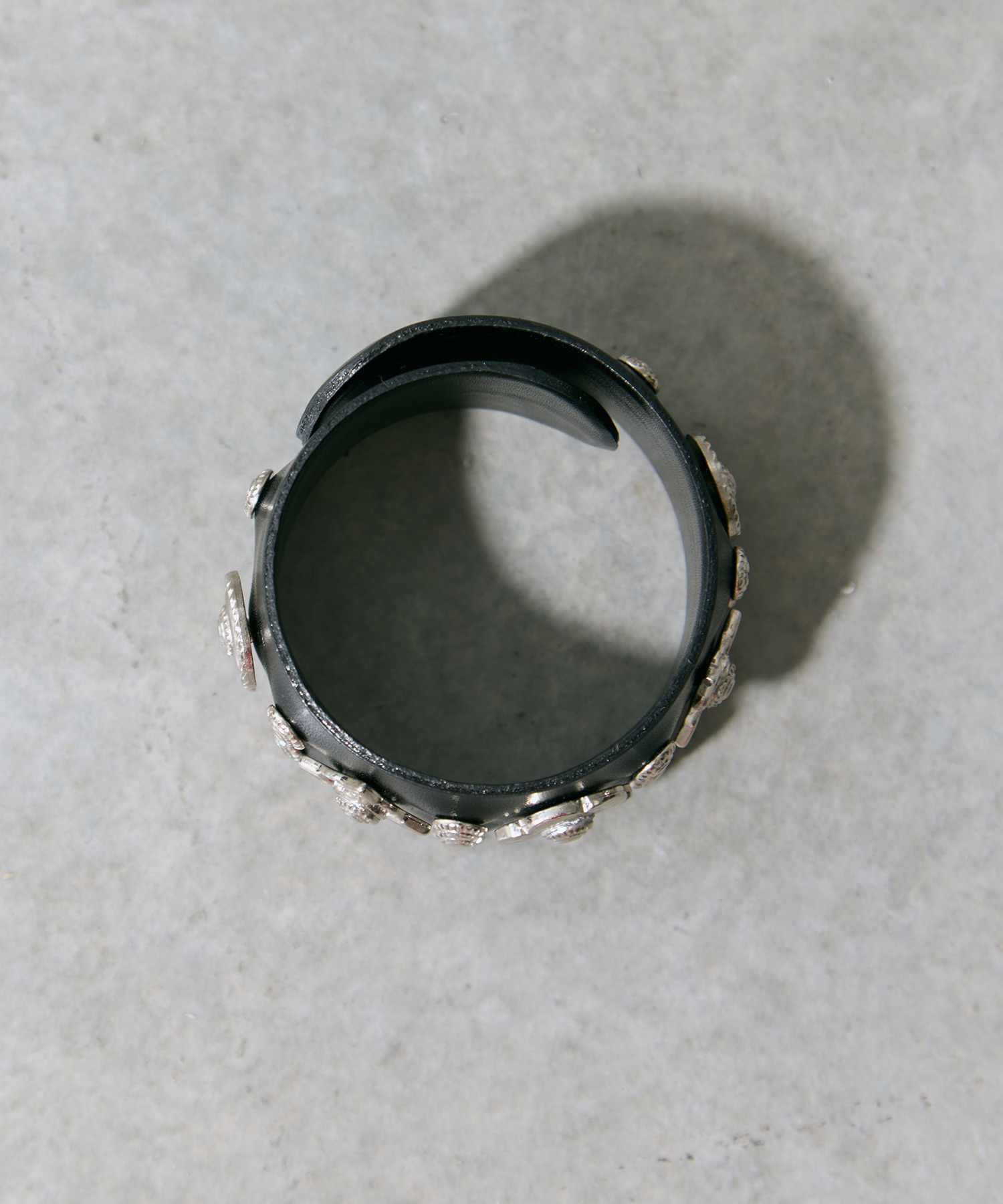 Leather roll bangle TOGA