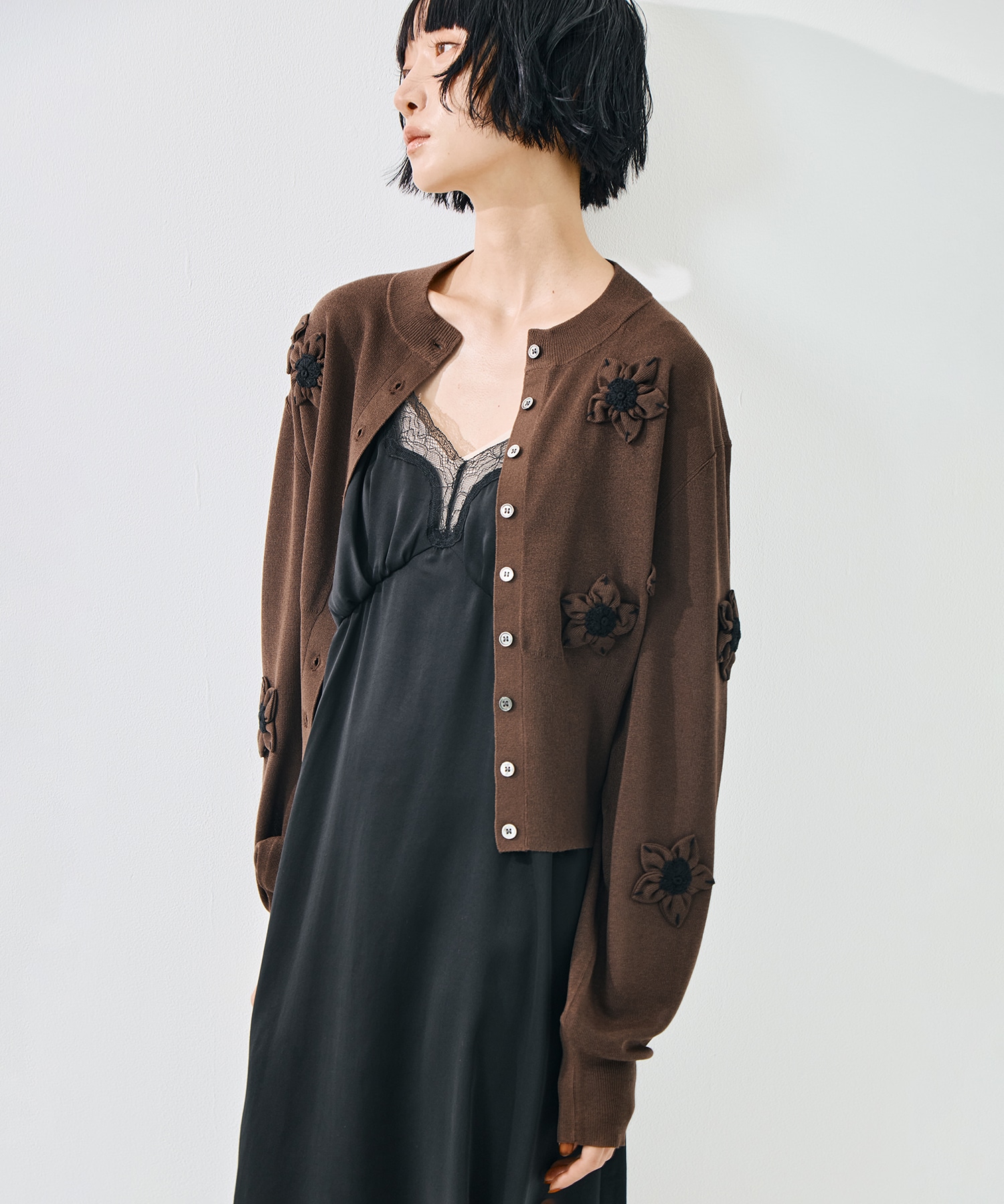 FLOWER MOTIF KNIT CARDIGAN CLANE