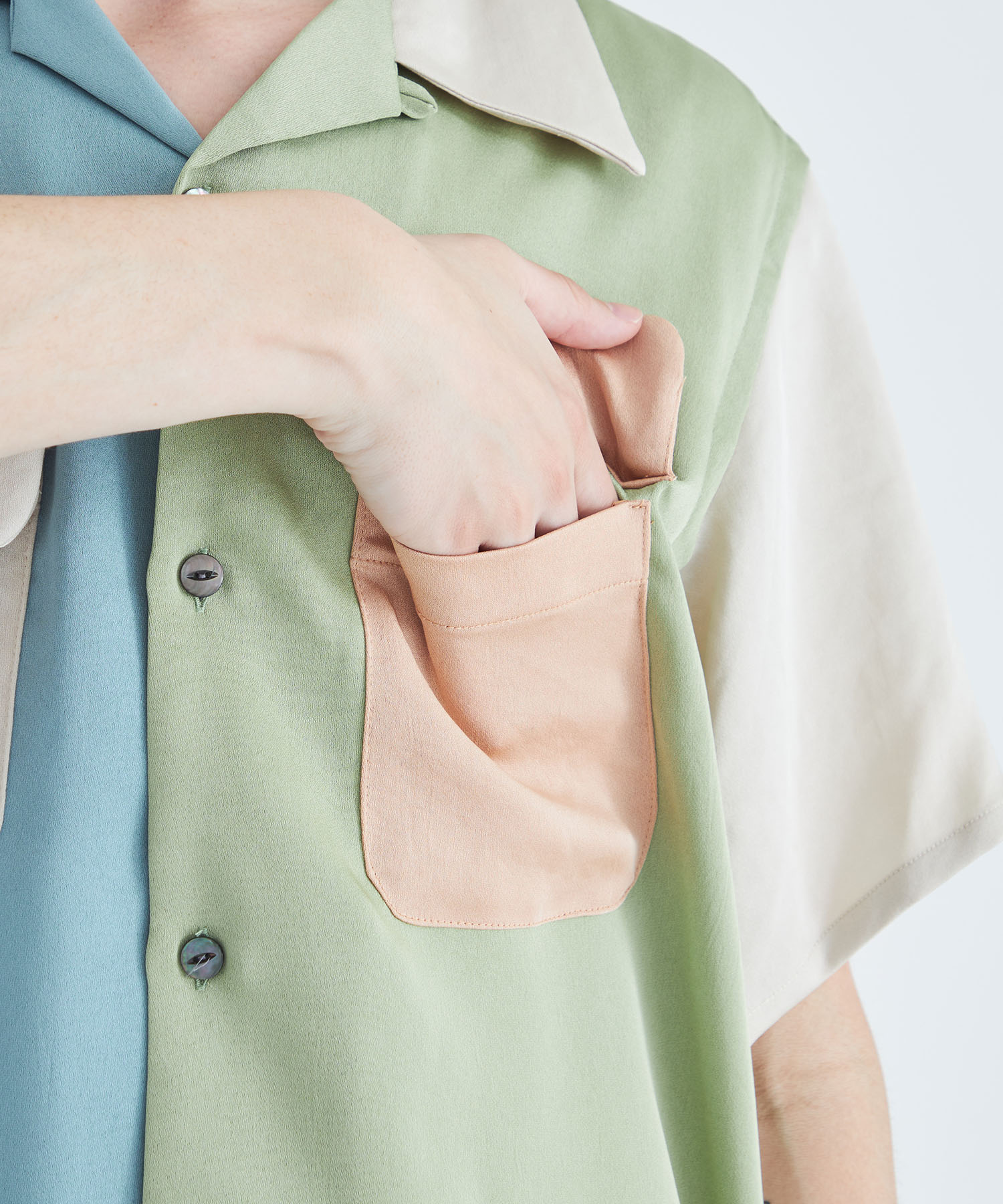 S/S Classic Shirt - Poly Sateen / Multi Colour | Needles