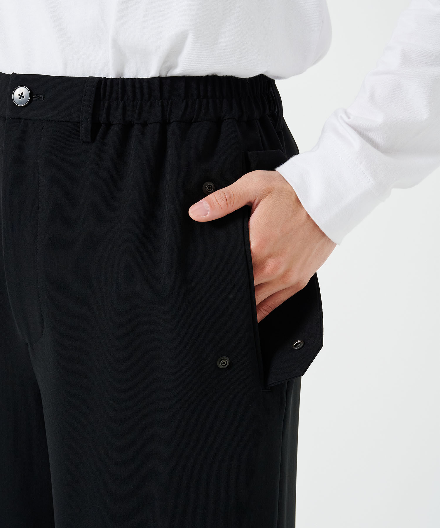 ESSENTIAL RELAX WIDE PANTS STUDIOUS