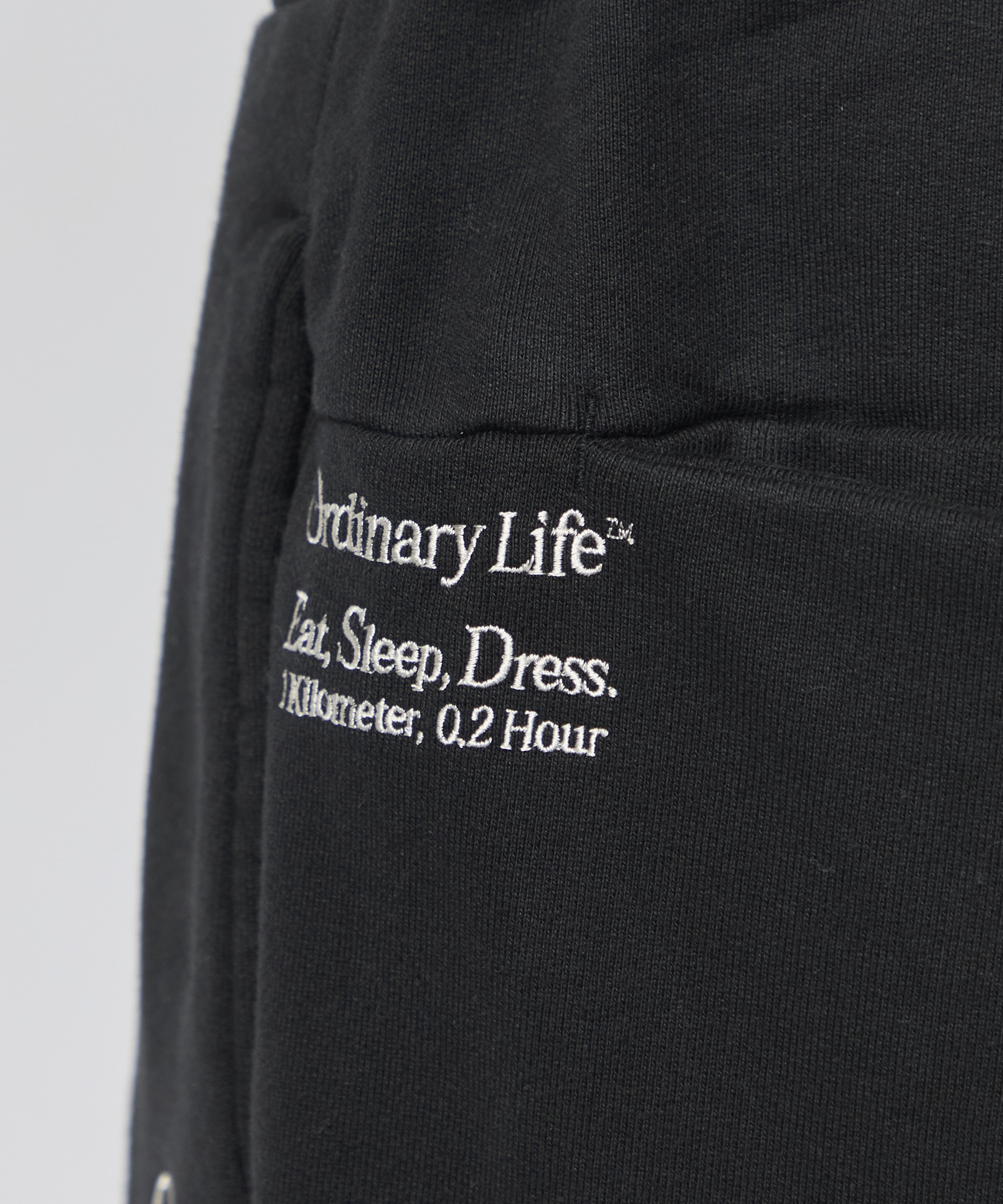 〈別注〉 DAMAGED ORDINARY HOME BAGGY SHINYAKOZUKA