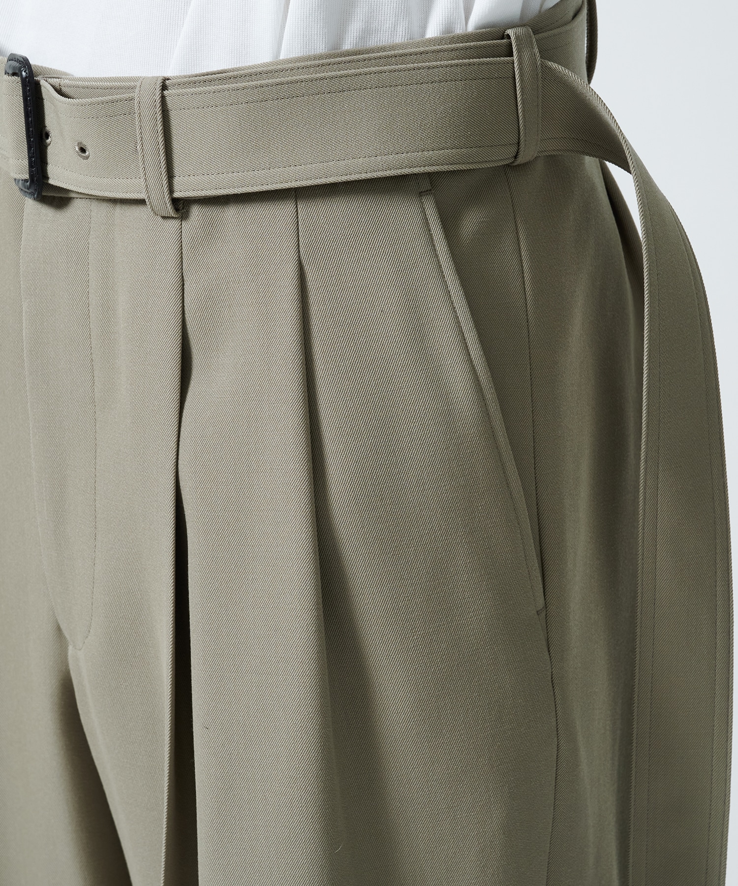 RERACS BELTED TUCK SLACKS THE RERACS