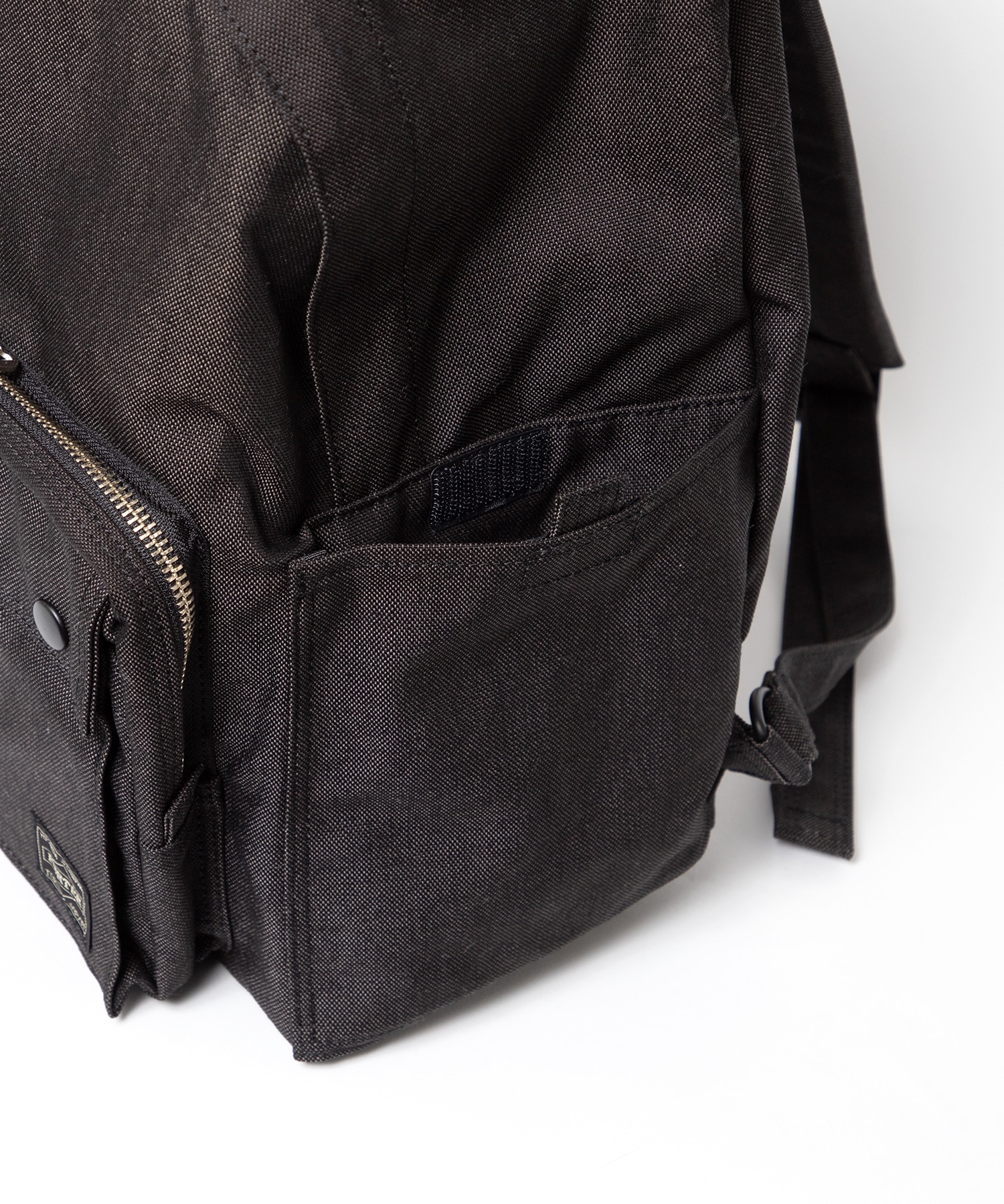 DAYPACK PORTER