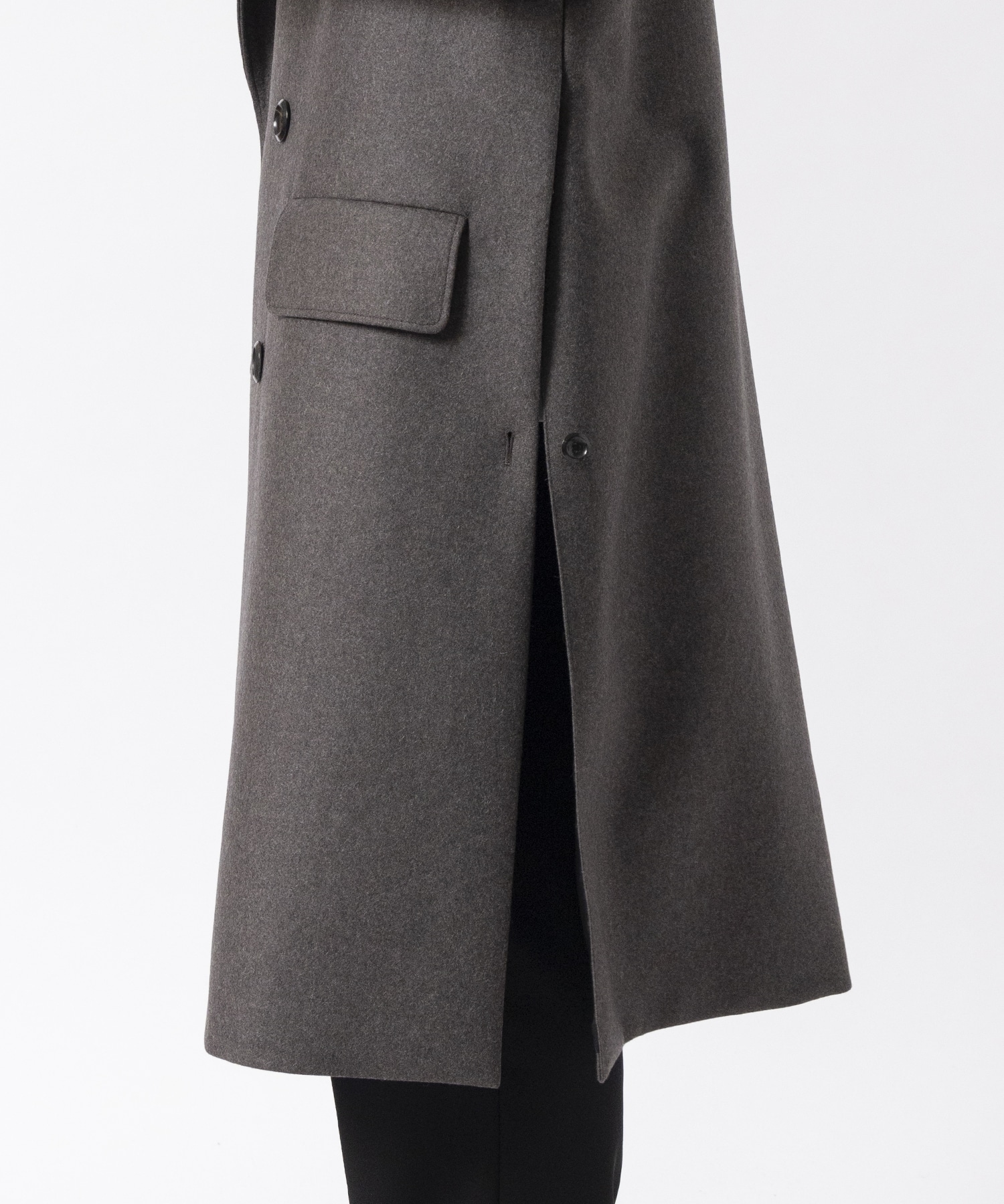 THE DOUBLE PEAKED TAILORED COAT THE RERACS