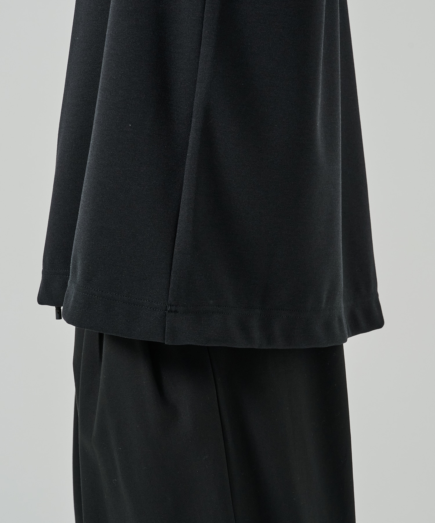 CULLNI ＆ shareef Logo Embroidery Pullover CULLNI