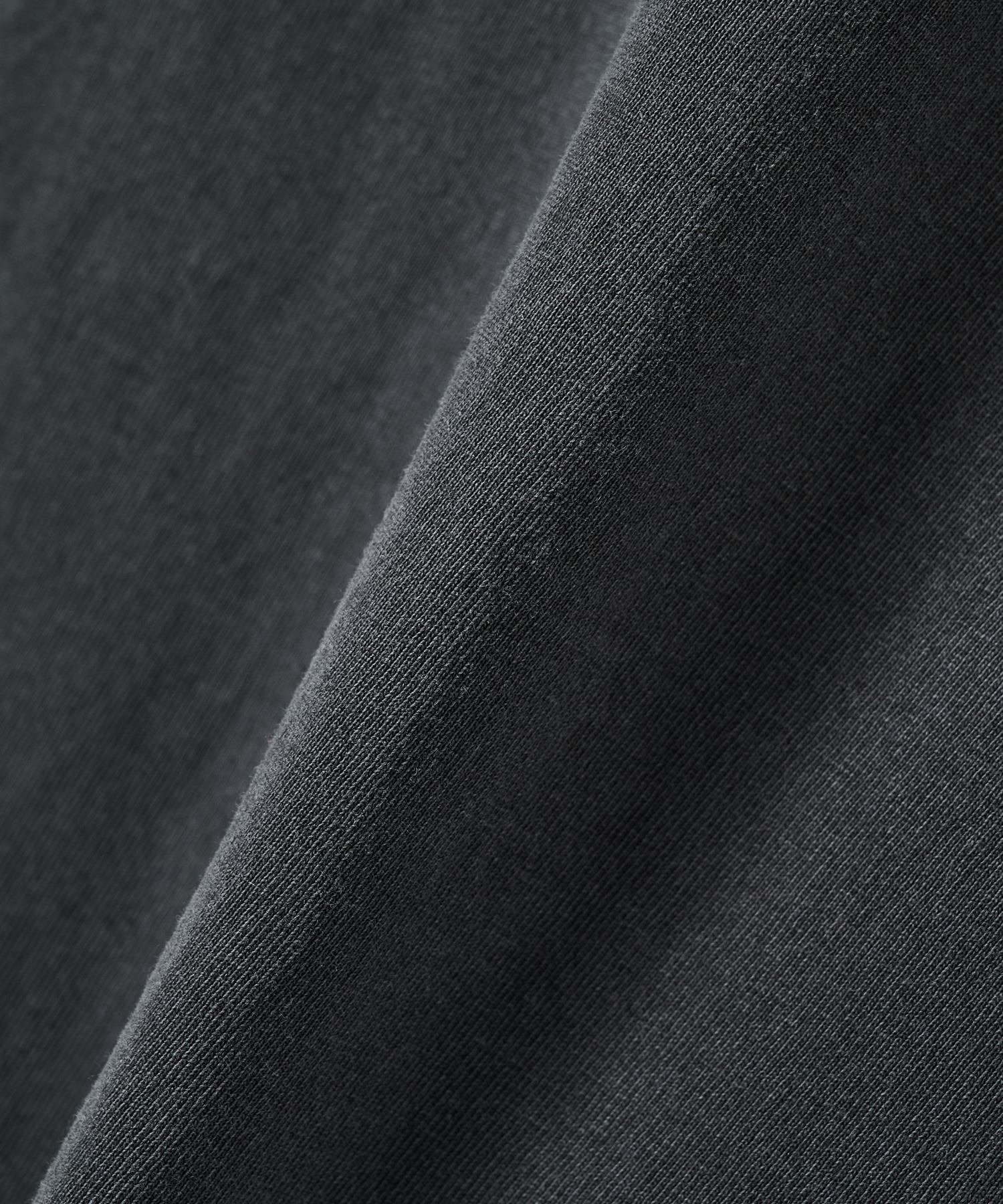 DAMAGE PIGMENT LOGO TEE JieDa