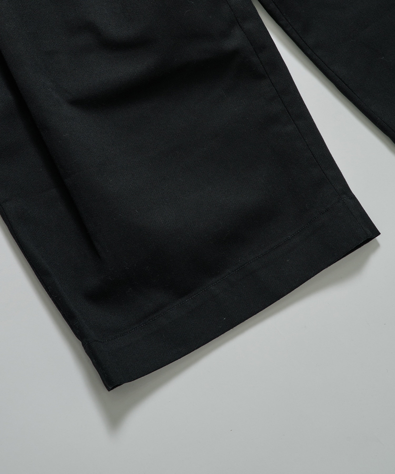 BAGGY WITH DICKIES SHINYAKOZUKA