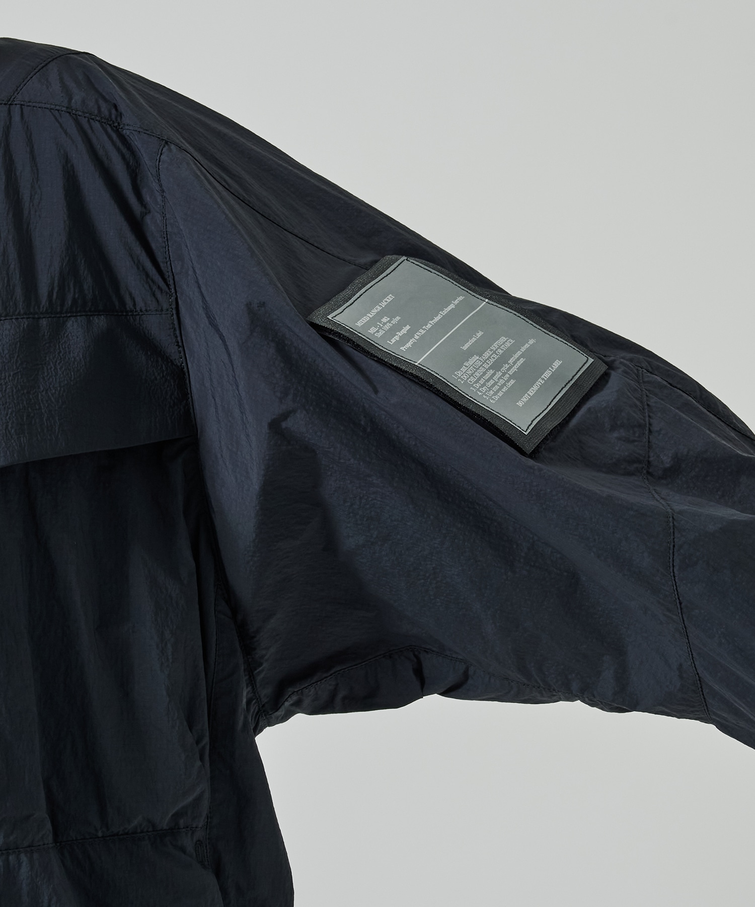 9251-BL04-003 STAND COLLAR BLOUSON N.HOOLYWOOD