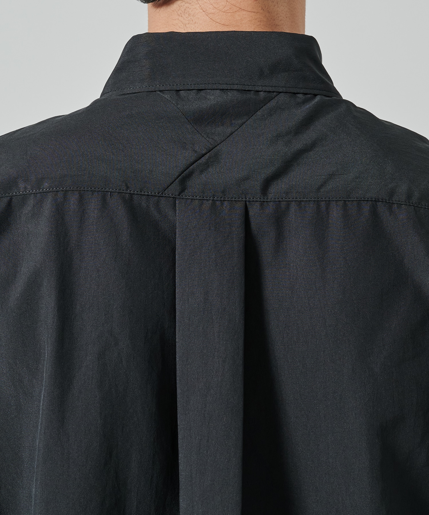 〈別注〉 DRAW CORD S/S POCKET SHIRTS White Mountaineering