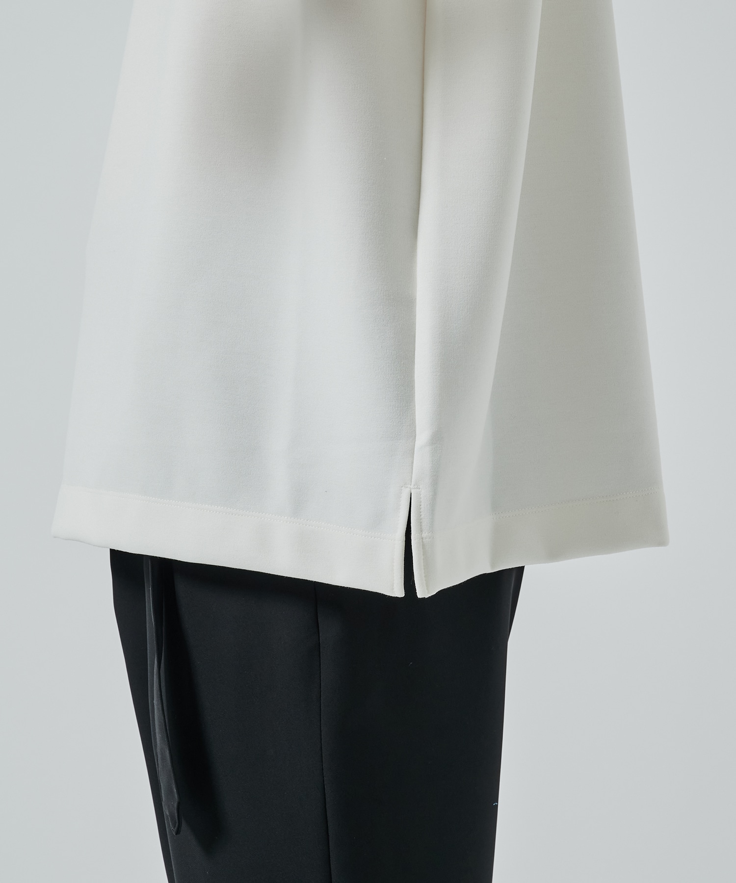 CULLNI Logo Embroidery Ponte Rome Pullover CULLNI