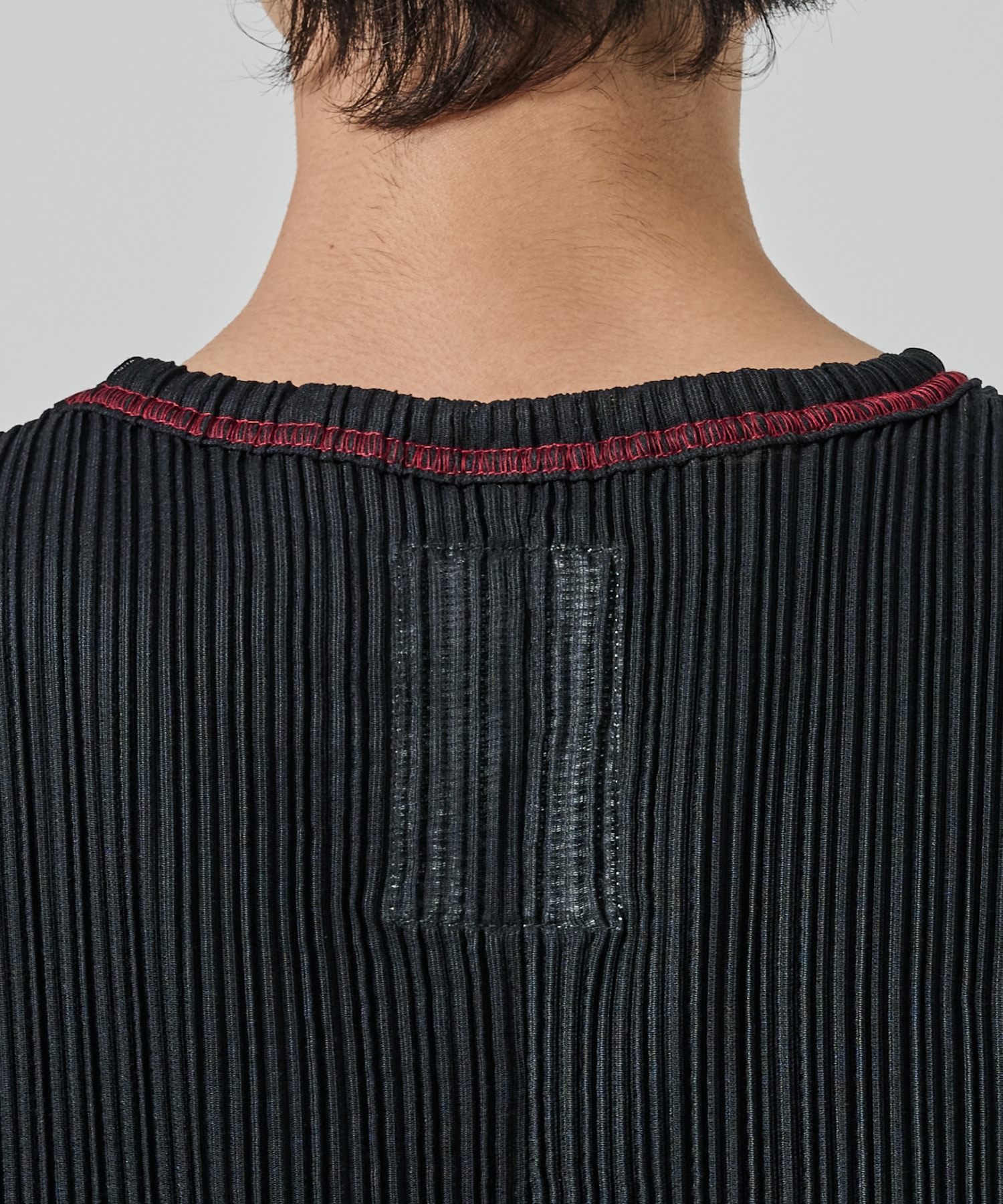 SHEER CODE TEE SHAREEF