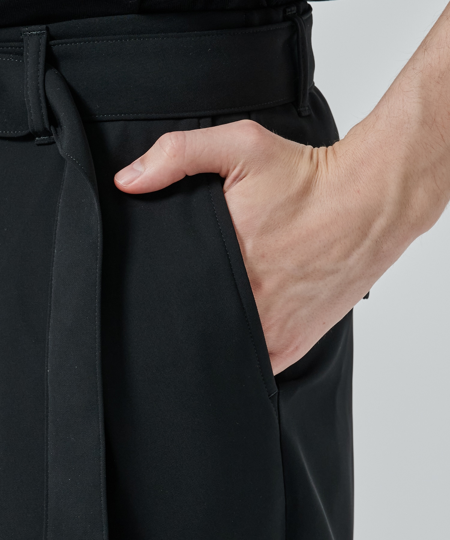 Dry Double Satin 1Tuck Pant with Long Belt CULLNI