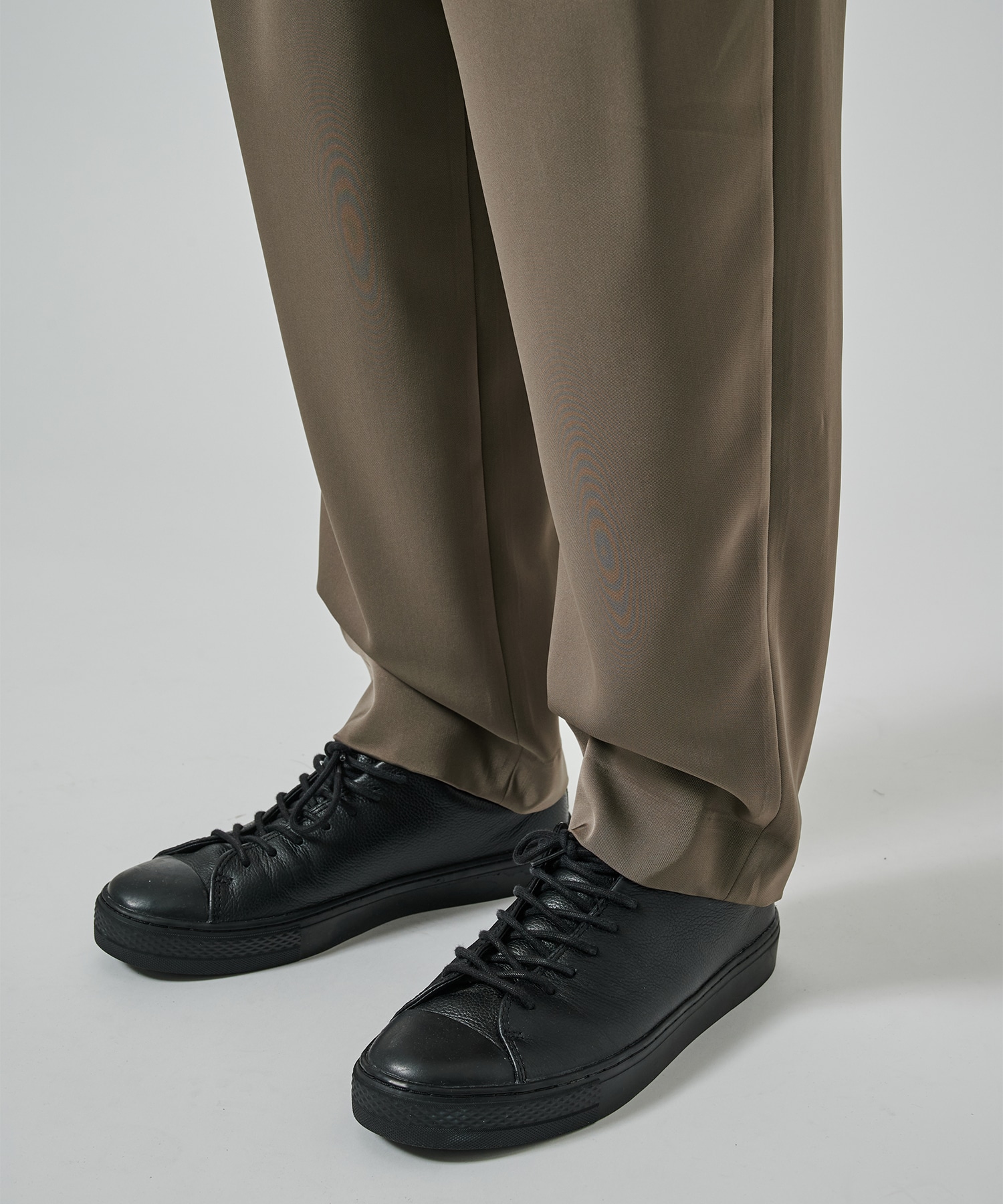 〈別注〉 Dry Stretch Twill Side Drawstring Relax Wide Tapered Pa CULLNI