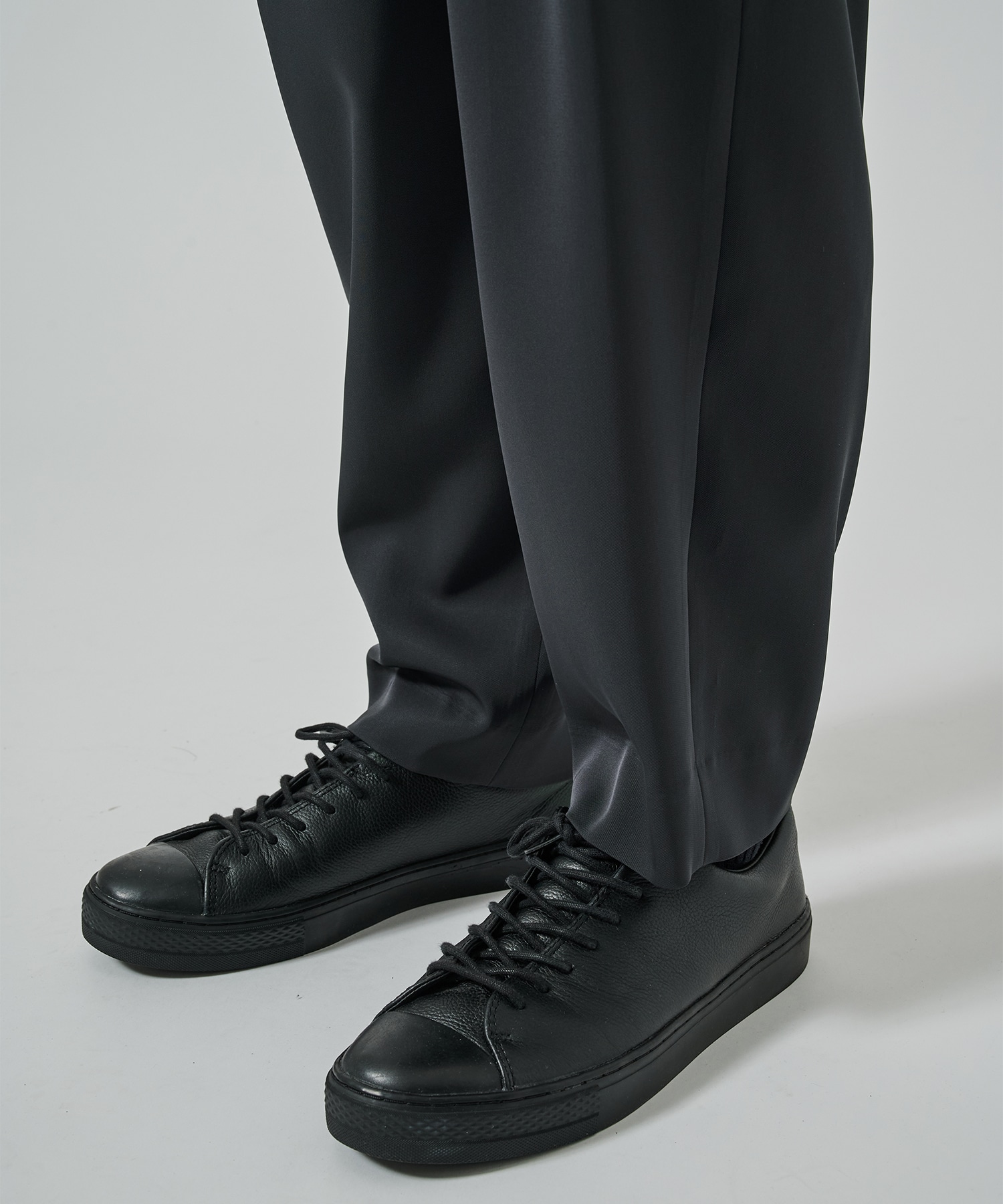 〈別注〉 Dry Stretch Twill Side Drawstring Relax Wide Tapered Pa CULLNI
