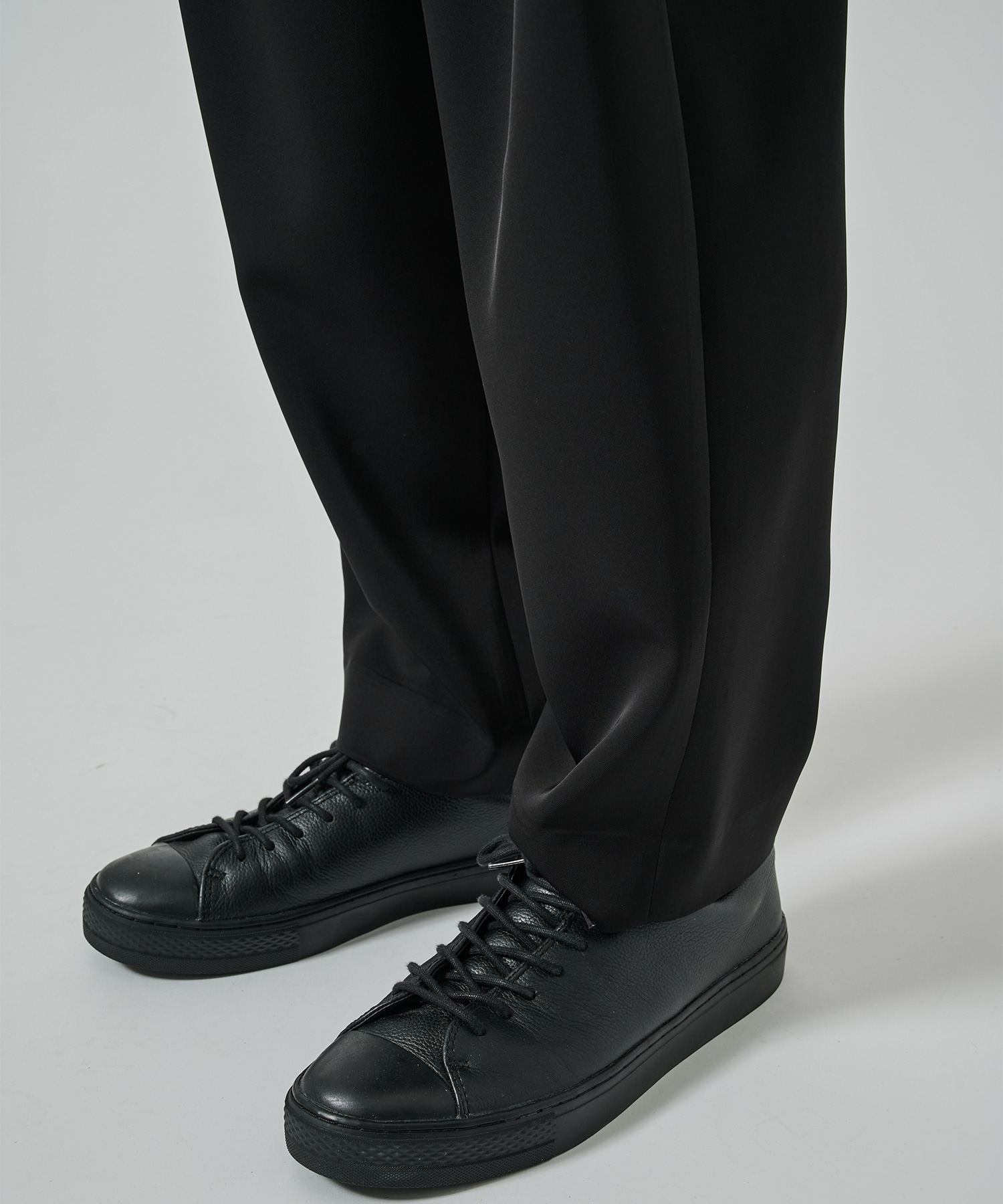 〈別注〉 Dry Stretch Twill Side Drawstring Relax Wide Tapered Pa CULLNI