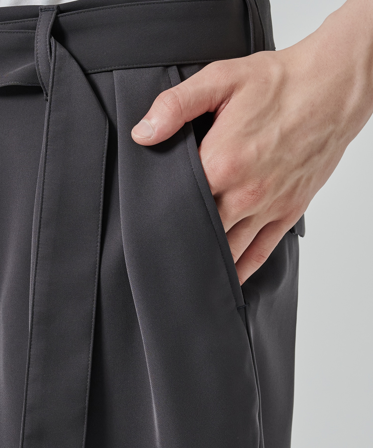 〈別注〉2Tuck Pants with Long Belt for STUDIOUS CULLNI