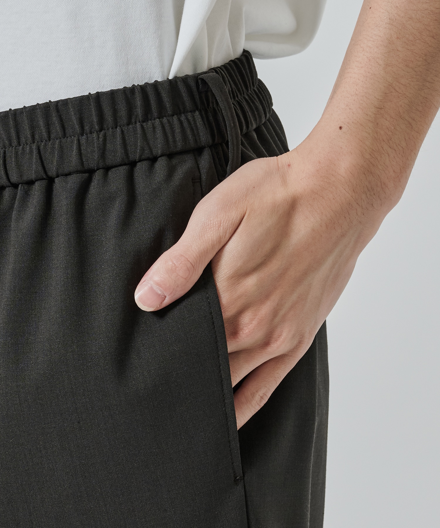 SUMMER WOOL TAPERED SLACKS STUDIOUS