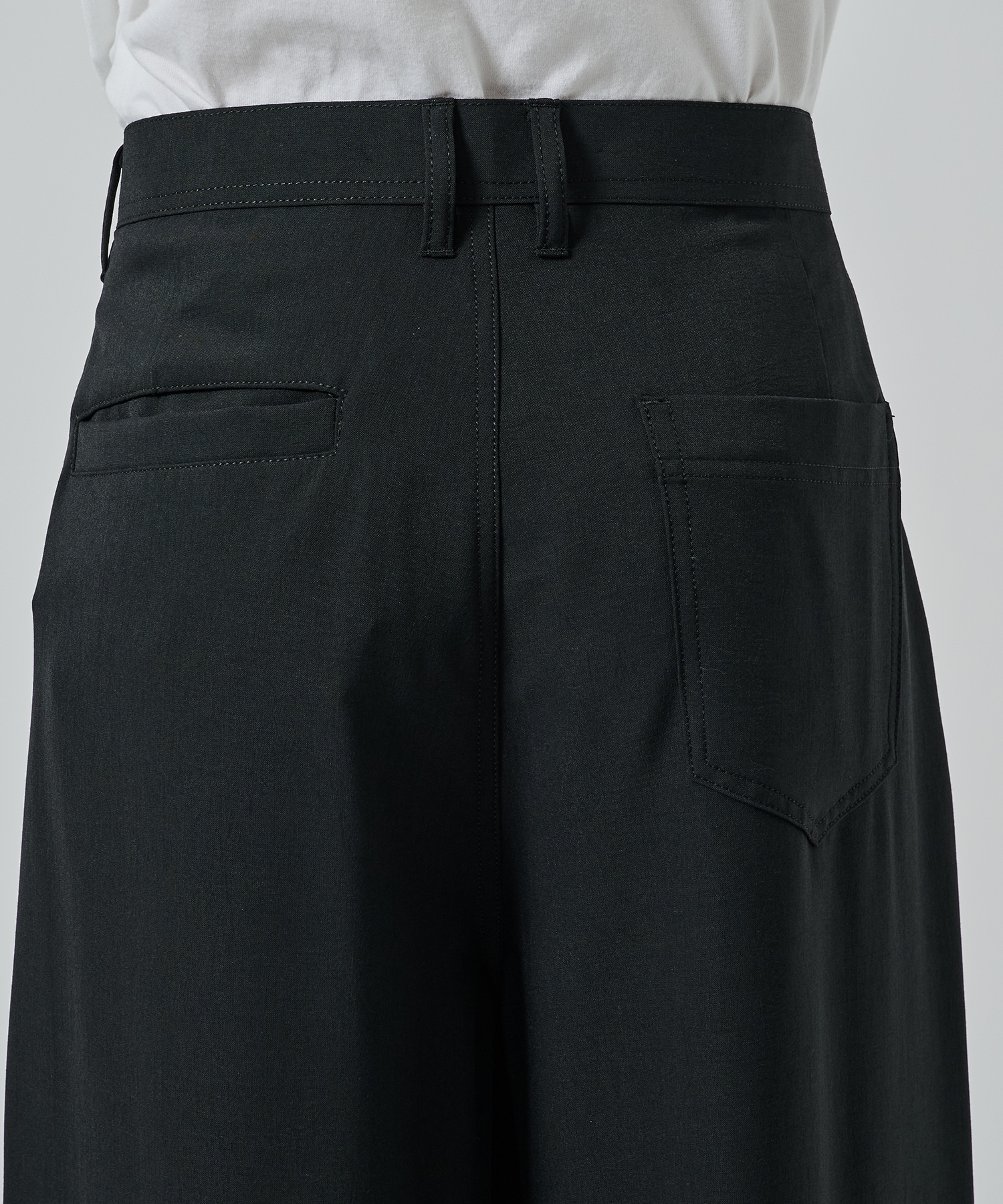 WIDE SLACKS SHAREEF
