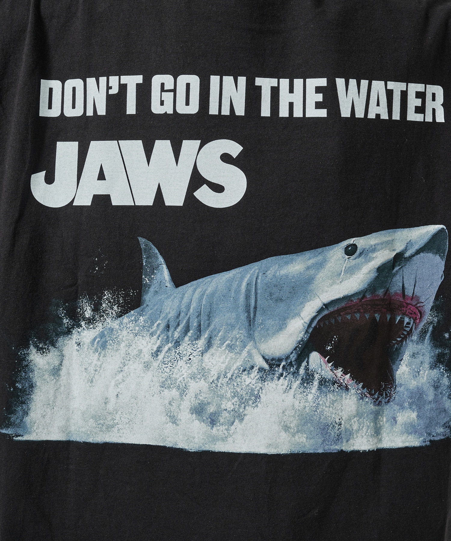 JAWS  DONT GO TEE F-LAGSTUF-F