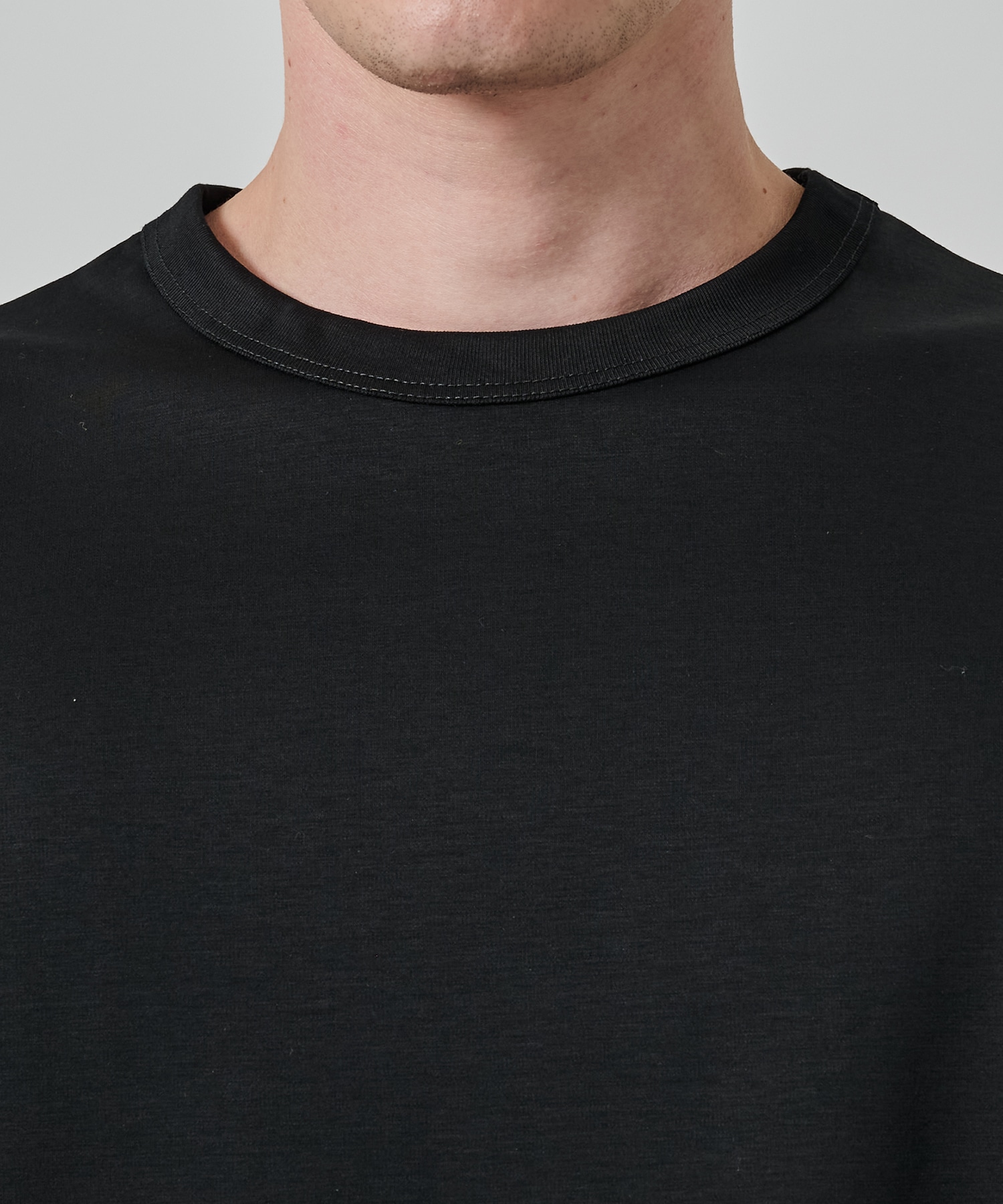 32G ロイヤルクール リラックスTシャツ STUDIOUS