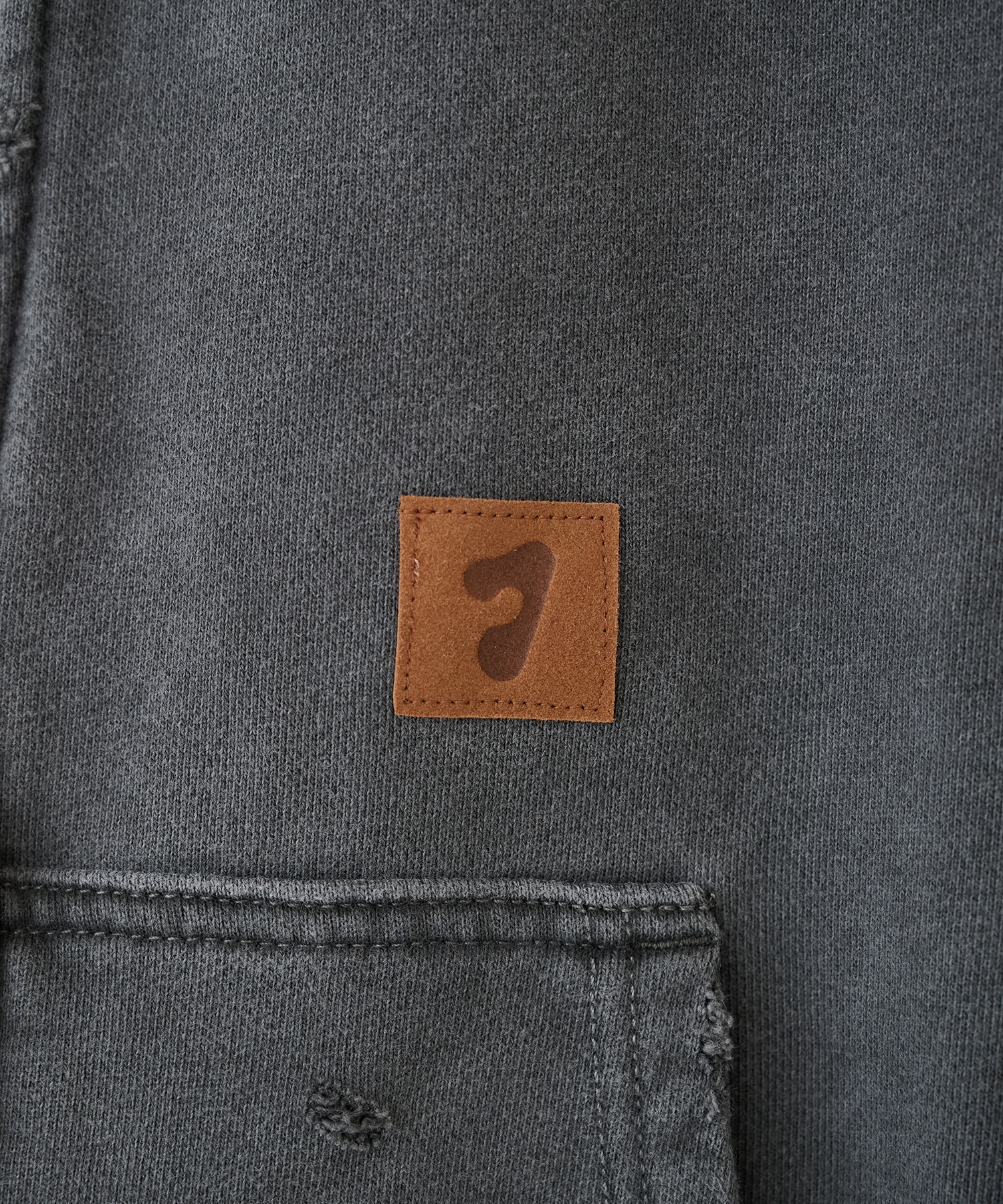 DAMAGE PATCH ZIP HOODIE JieDa