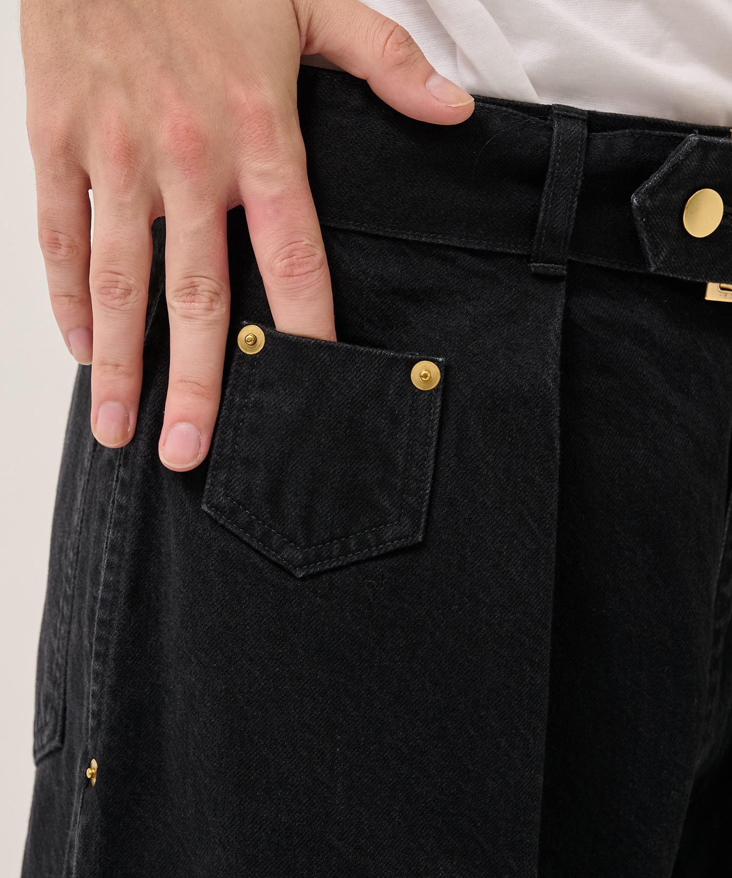 Barrel 1Tuck Wide Denim Pants with Long Belt CULLNI