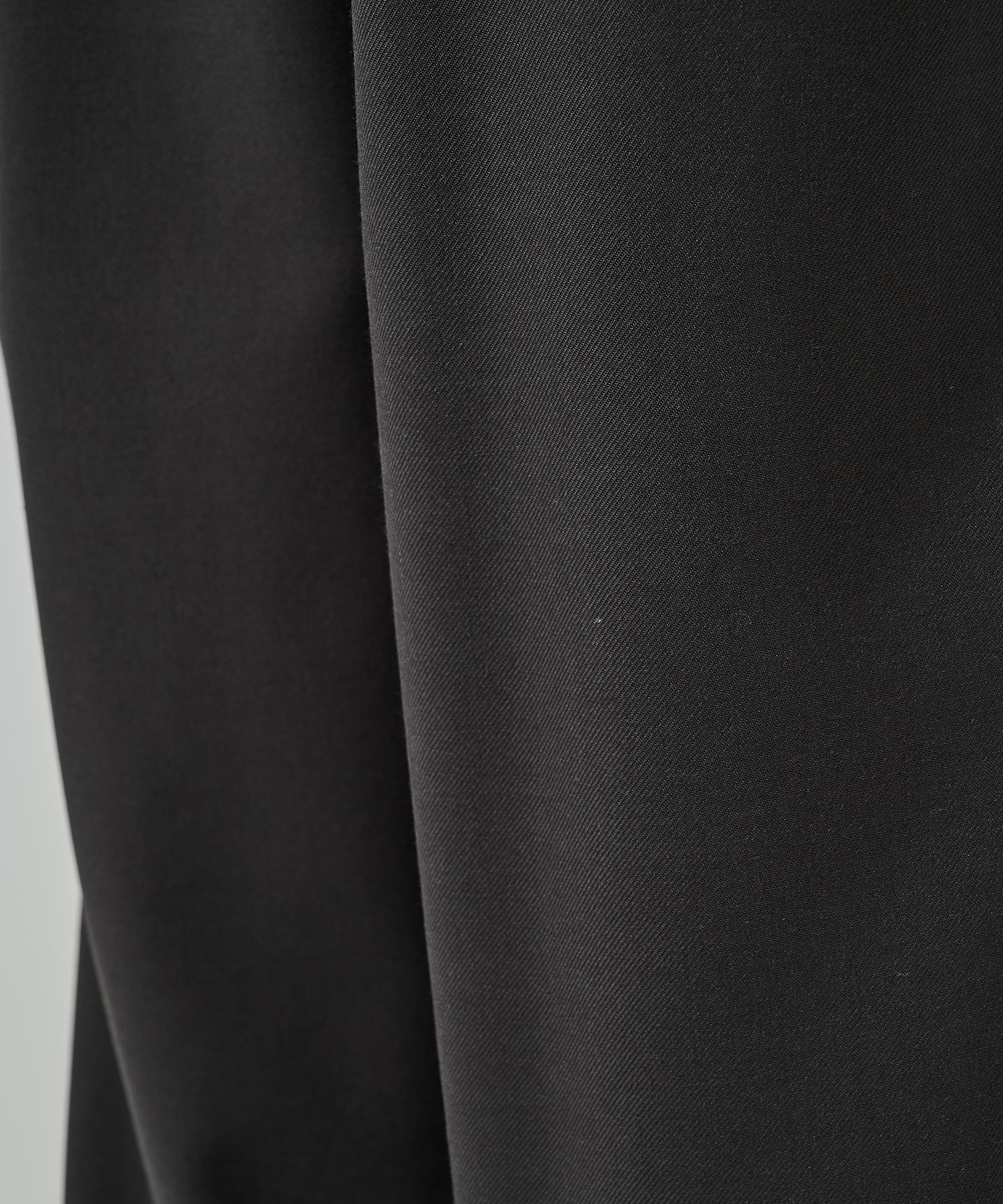 〈別注〉 TWO TUCK STRAIGHT EASY PANTS MARKAWARE/marka