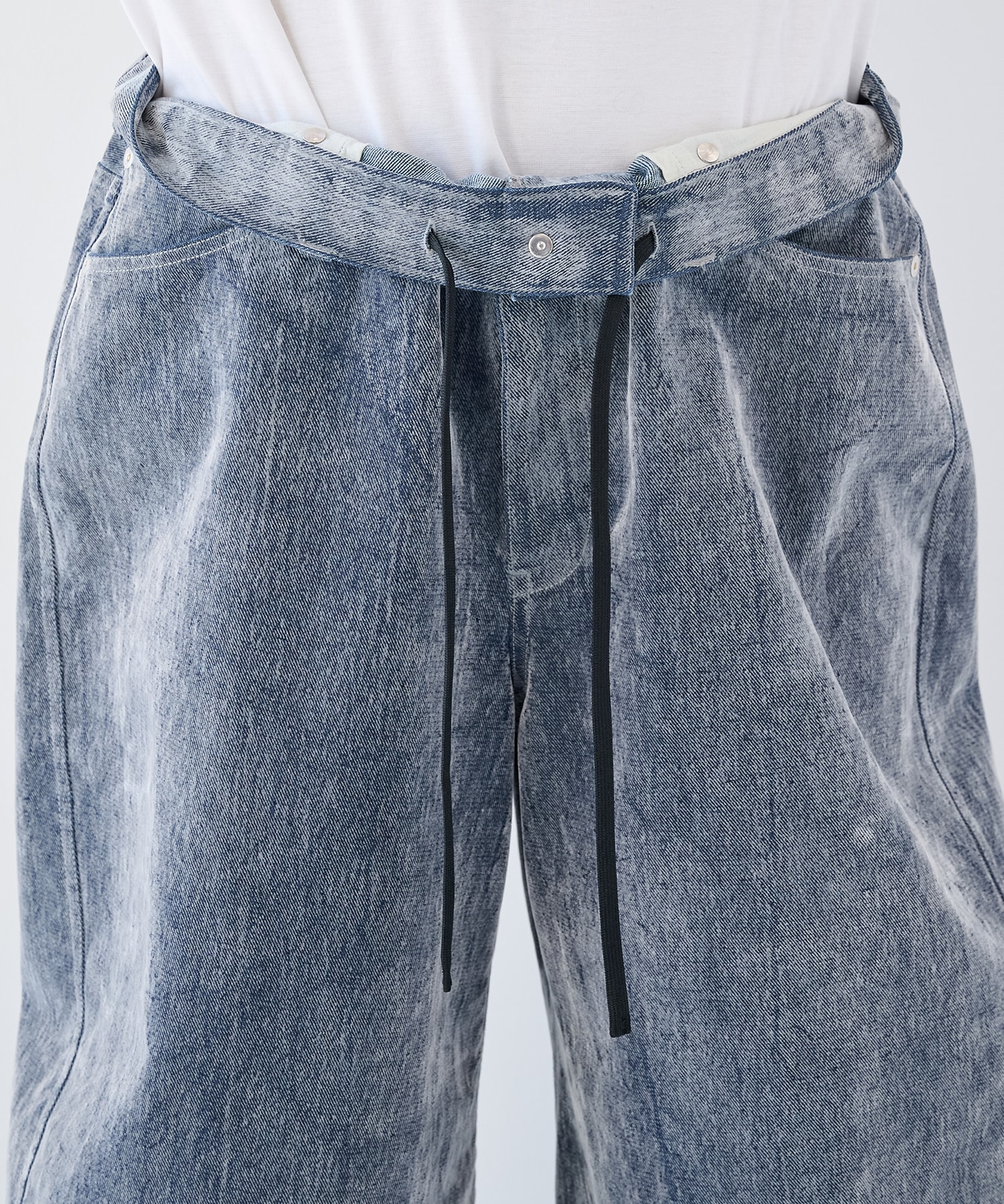 FLOCKY DENIM STUDIOUS