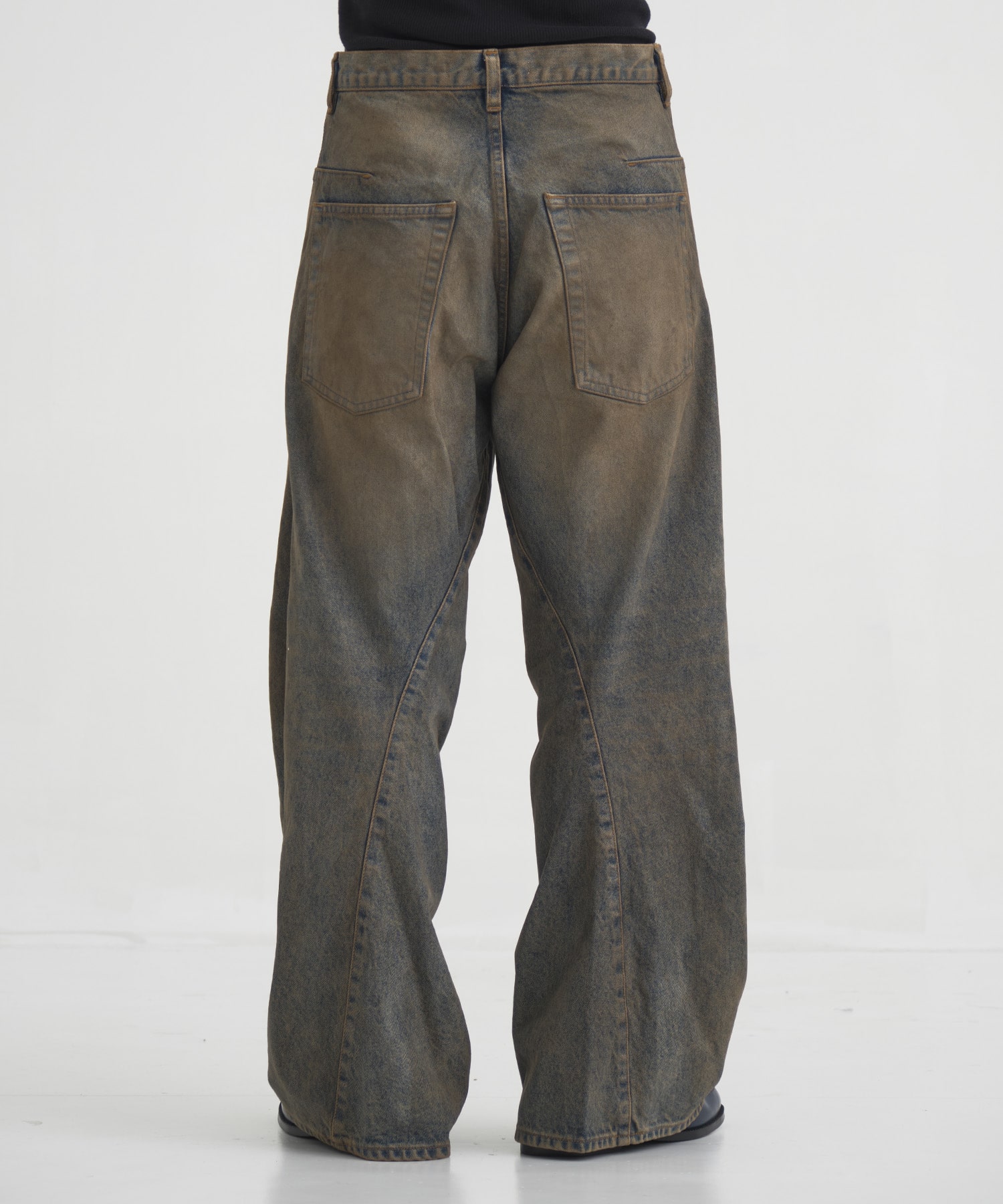 3D TWISTED WIDE LEG JEANS NVRFRGT