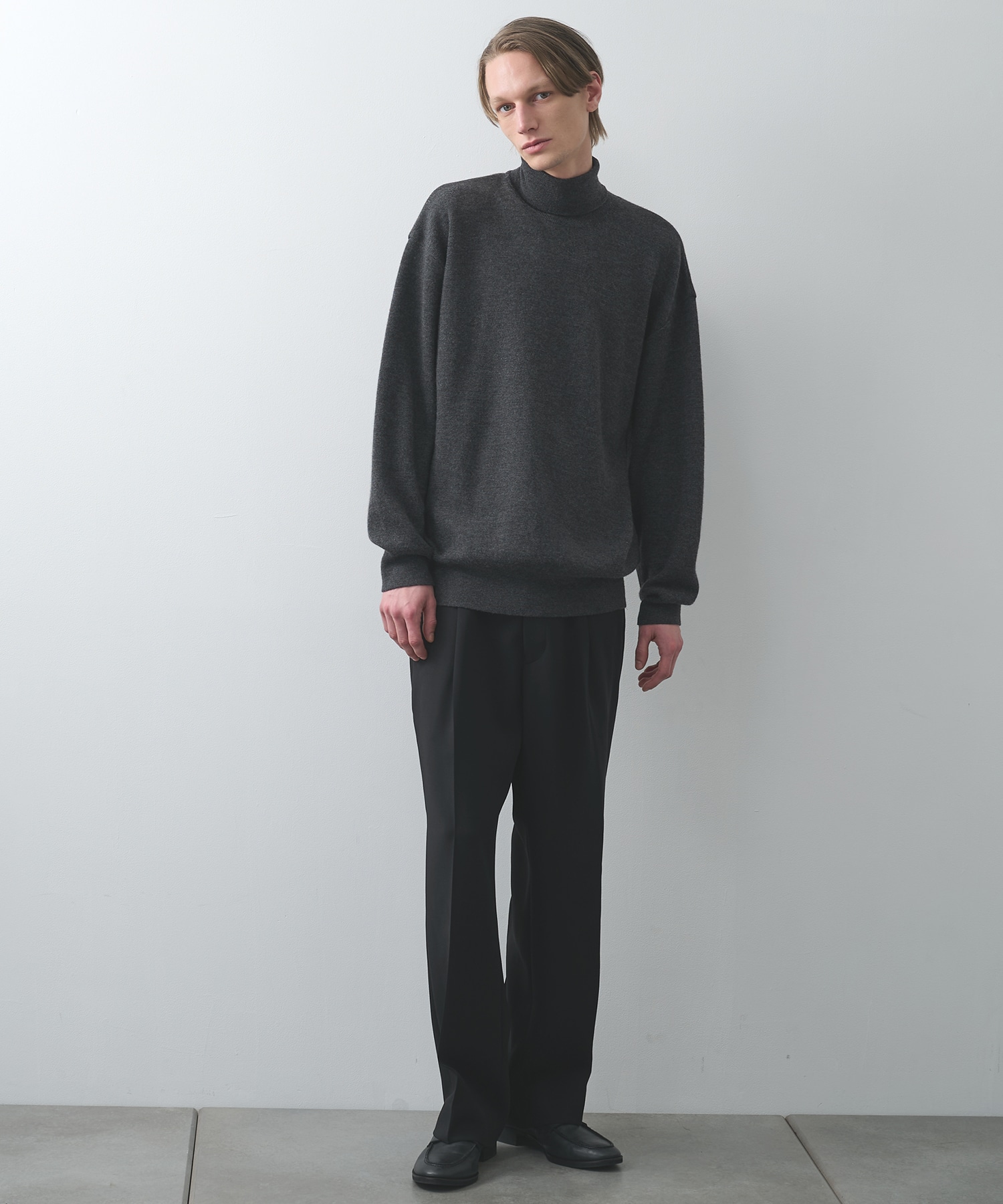 ドリームテックストレートスラックス STUDIOUS