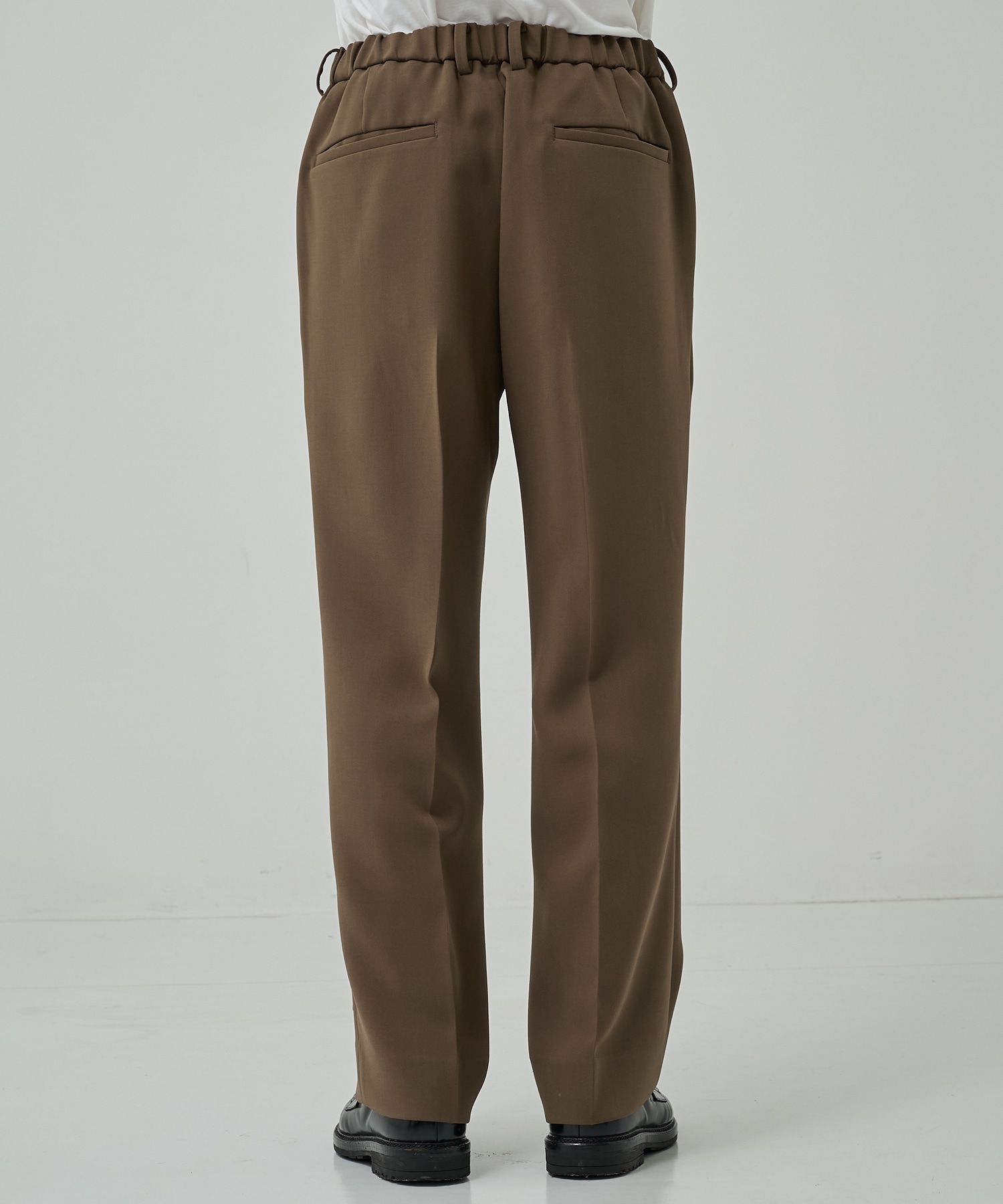 ドリームテックストレートスラックス STUDIOUS